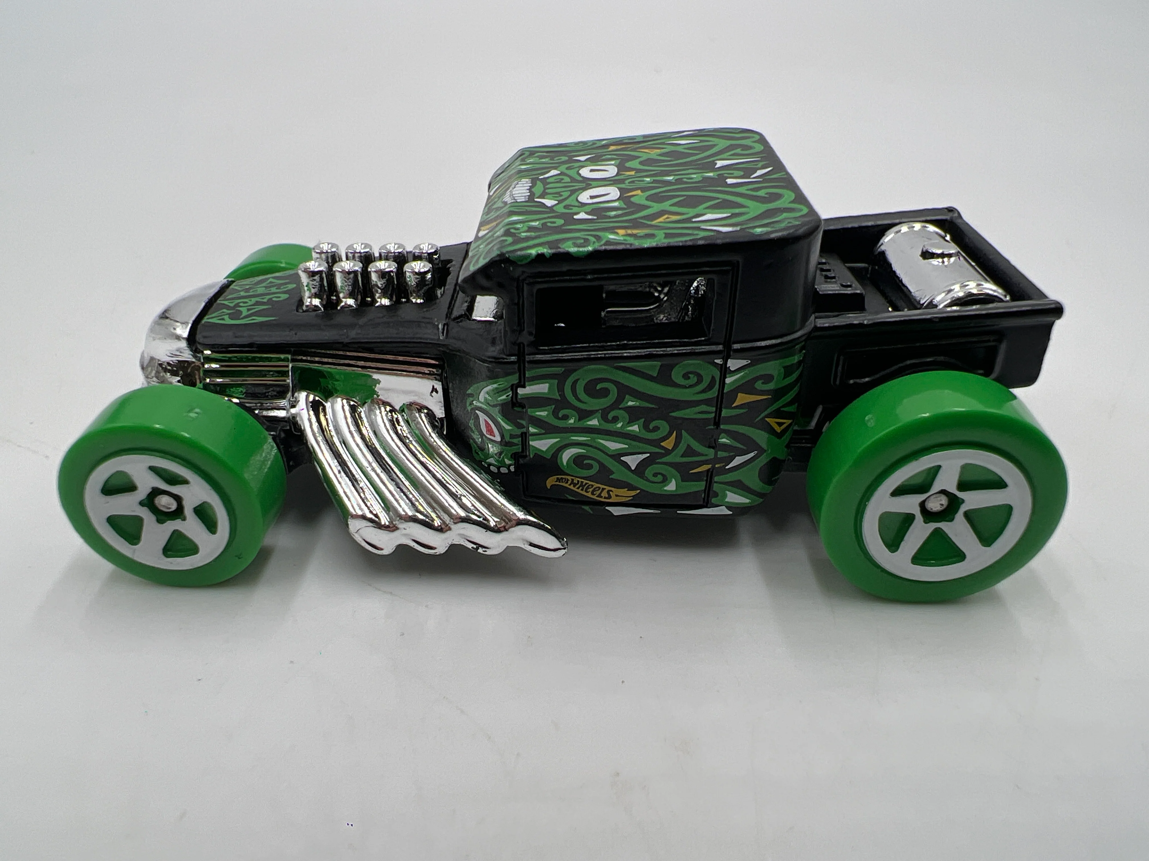 2023 Hot Wheels Mystery Models Series 2 #4 Bone Shaker Black/Green - Image 5