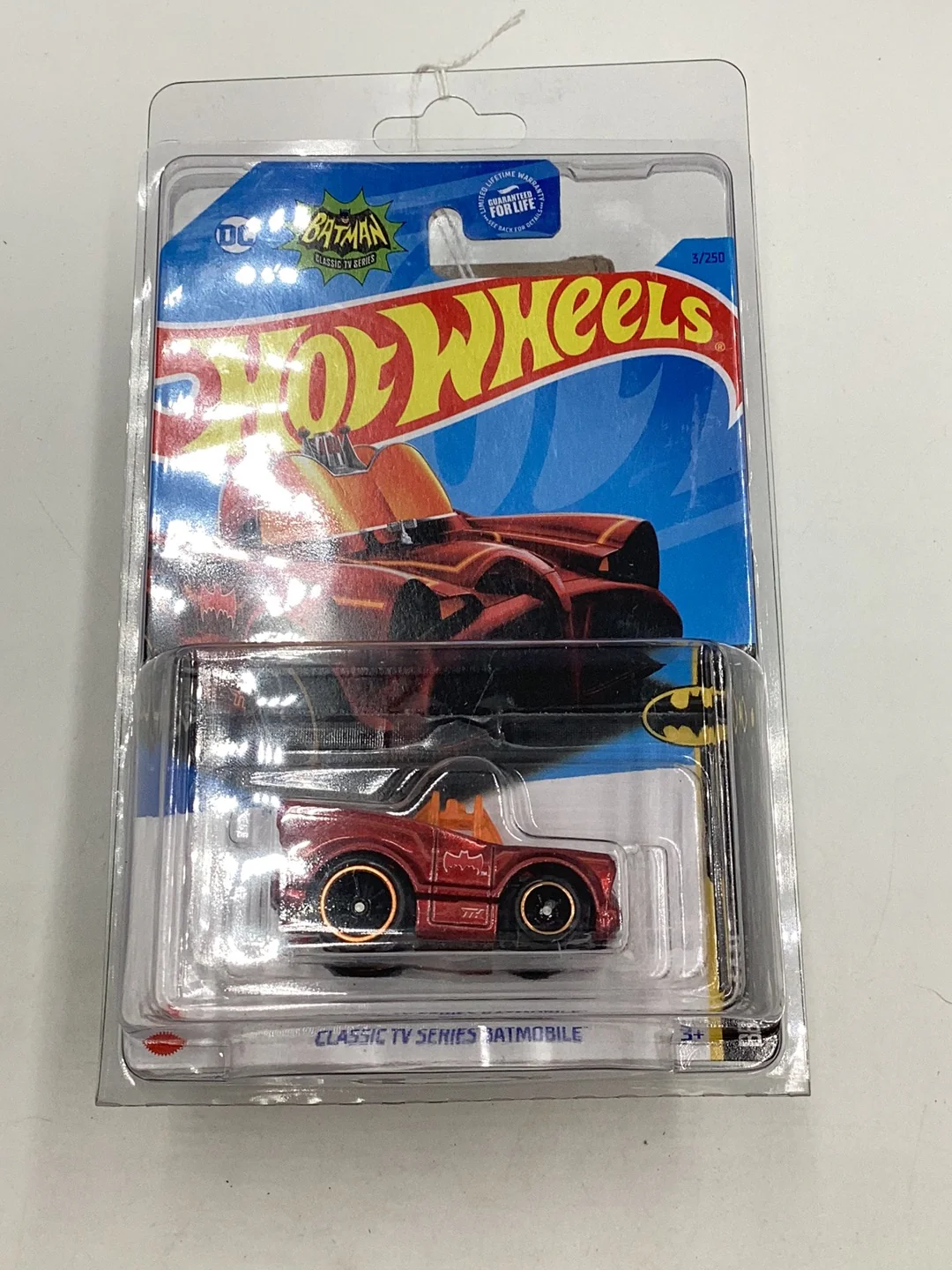2023 hot wheels Super Treasure hunt #3 Classic TV Series Batmobile with Protector - Image 9