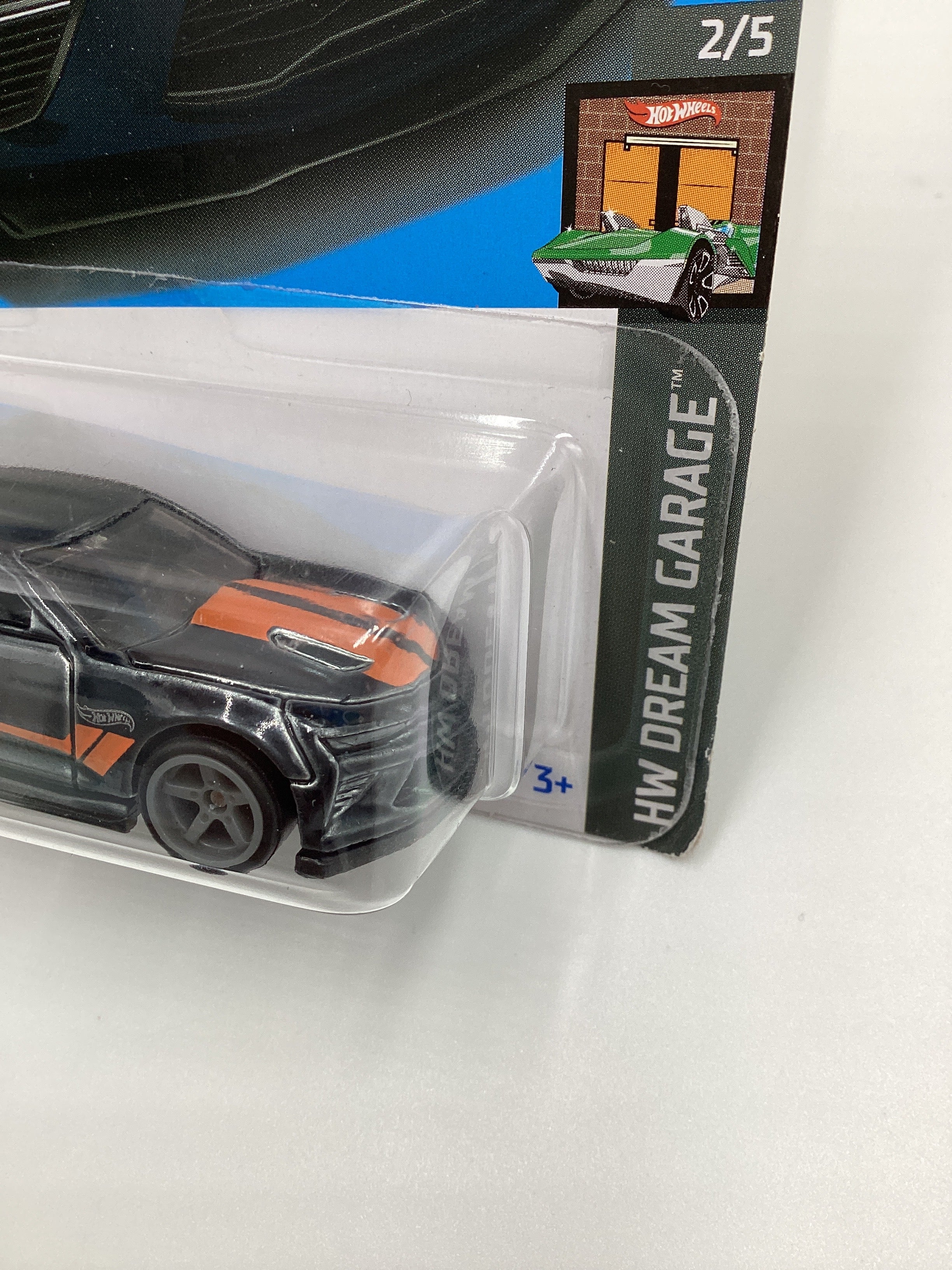 2024 Hot Wheels #32 18 Camaro SS International Card STH Super Treasure Hunt with protector - Image 4