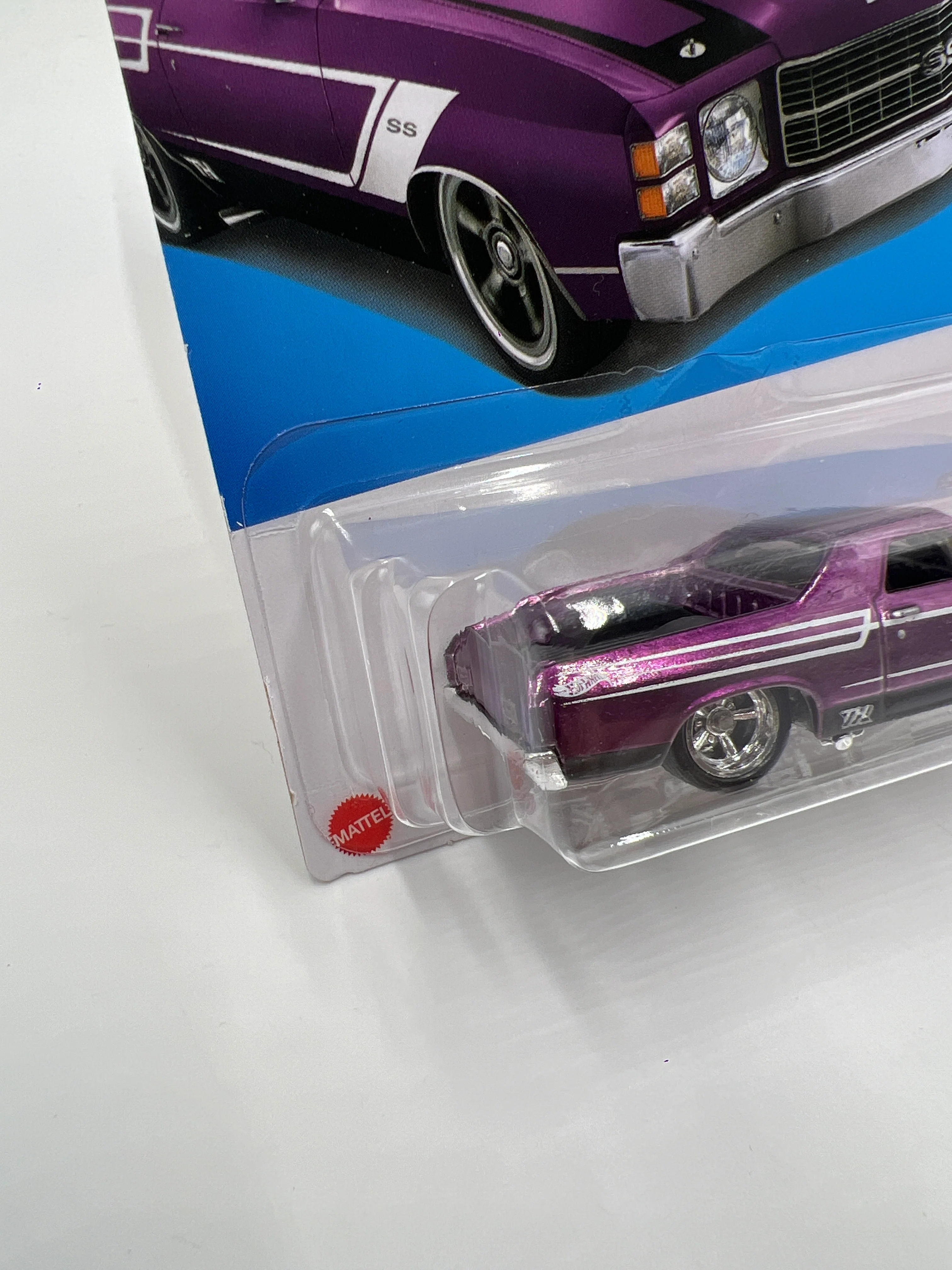2024 Hot Wheels F Case Super Treasure Hunt #132 72 El Camino Purple W/Protector Small Crack In Blister - Image 4