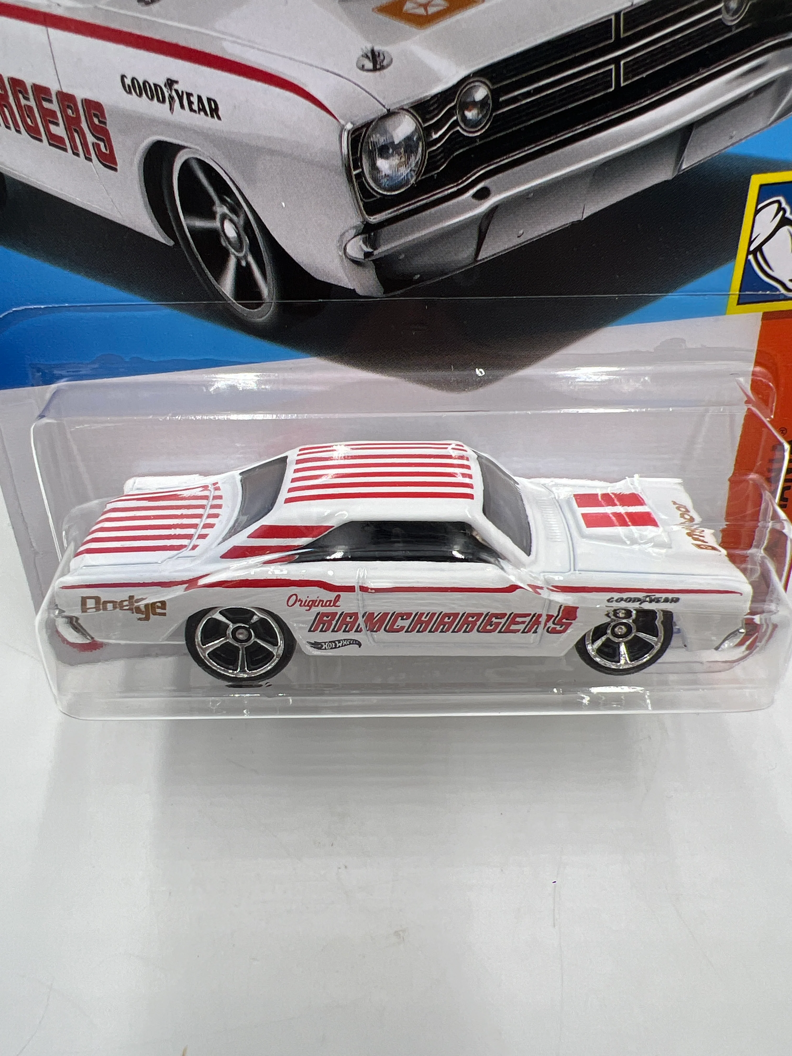 2024 Hot Wheels G Case #142 68 Dodge Dart 54G - Image 3