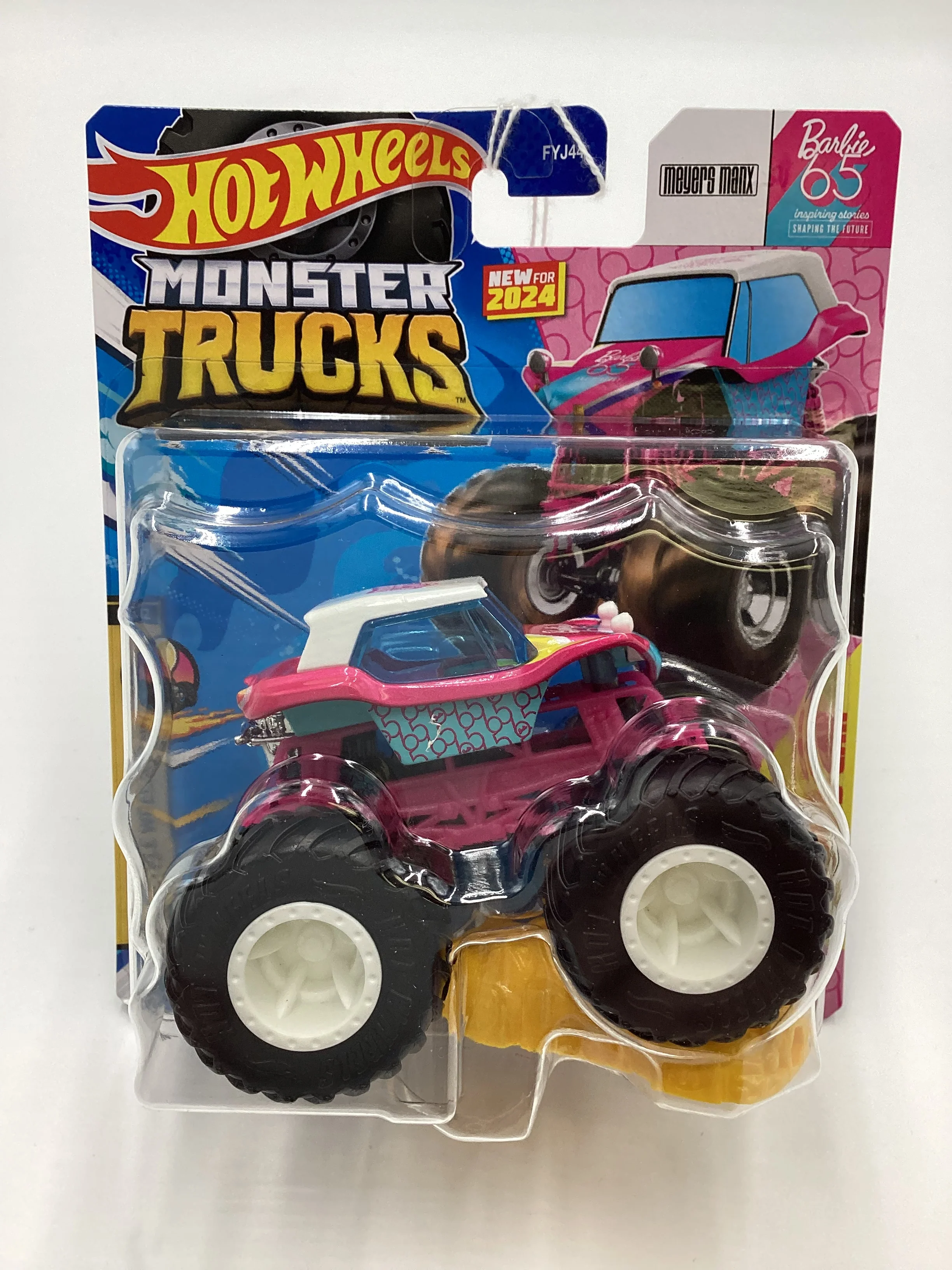 2024 Hot wheels Monster Trucks Freestyle Wreckers #8 Meyers Manx Barbie Pink 132A - Image 2