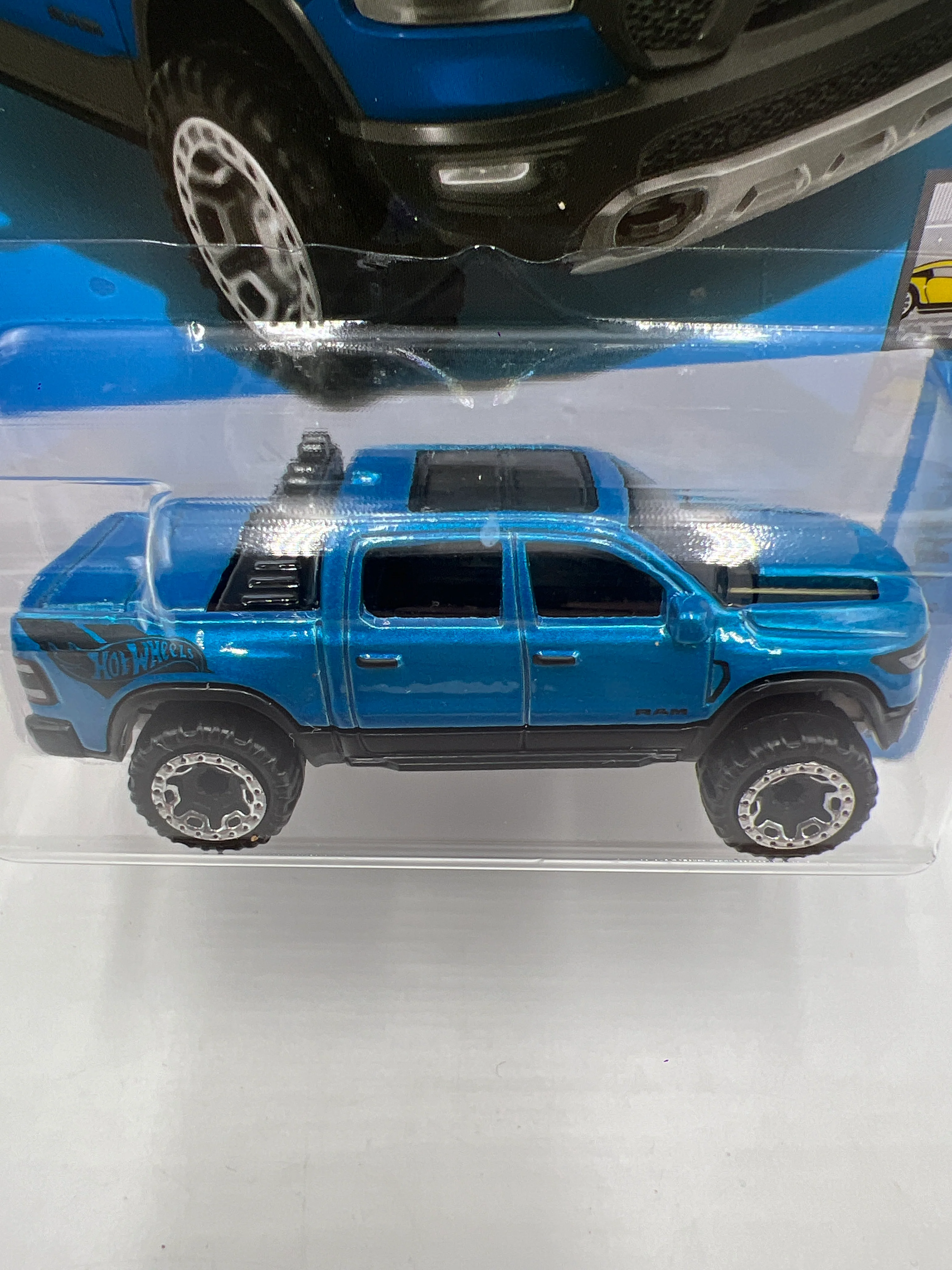 2024 Hot Wheels N Case #97 23 Ram 1500 Blue 39C - Image 3