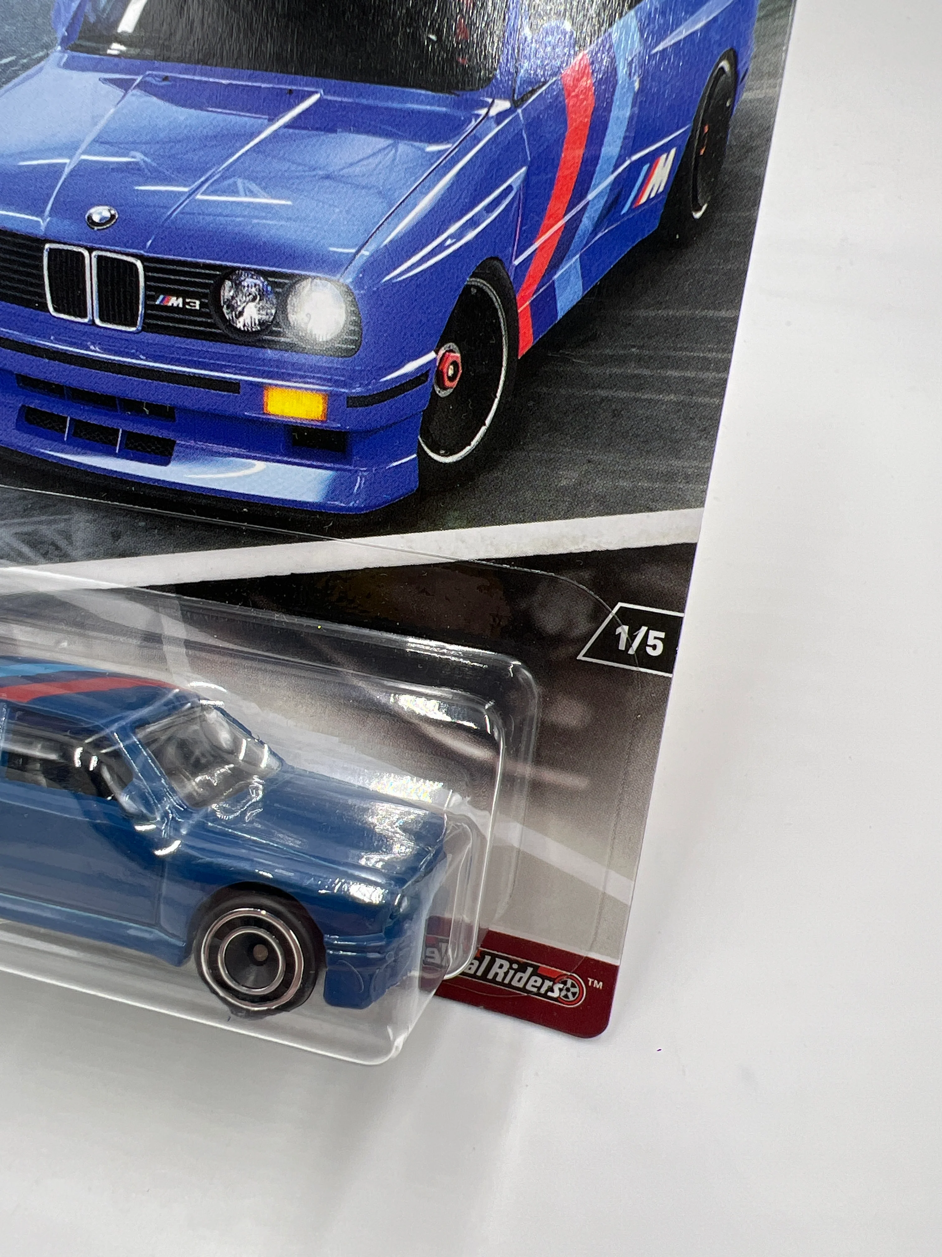 Hot Wheels Premium Car Culture Modern Classics #1 92 BMW M3 Blue W/Protector - Image 4