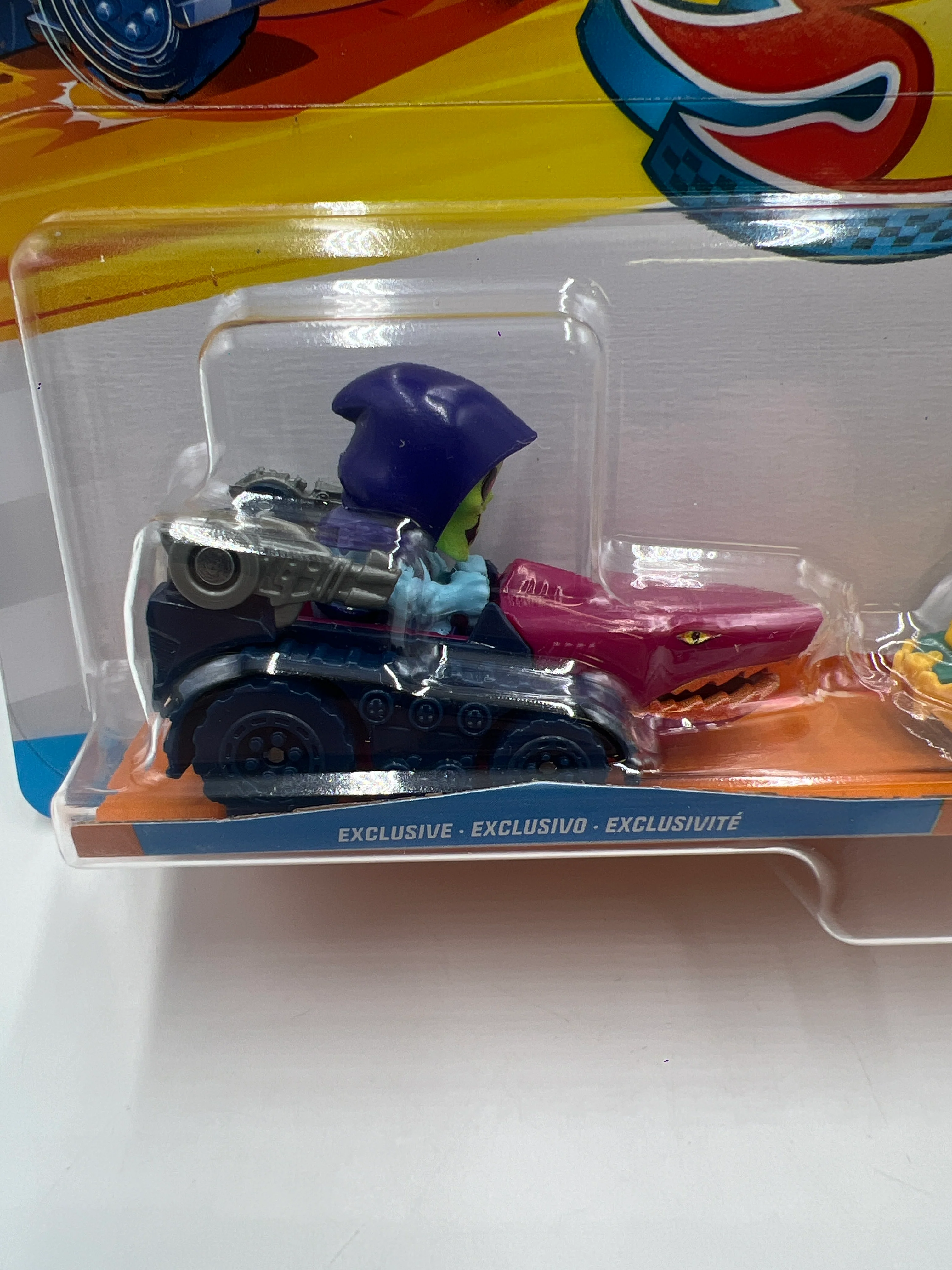 2024 Hot Wheels Racer Verse 2 Pack MOTU Skeletor & He-Man 114C - Image 3