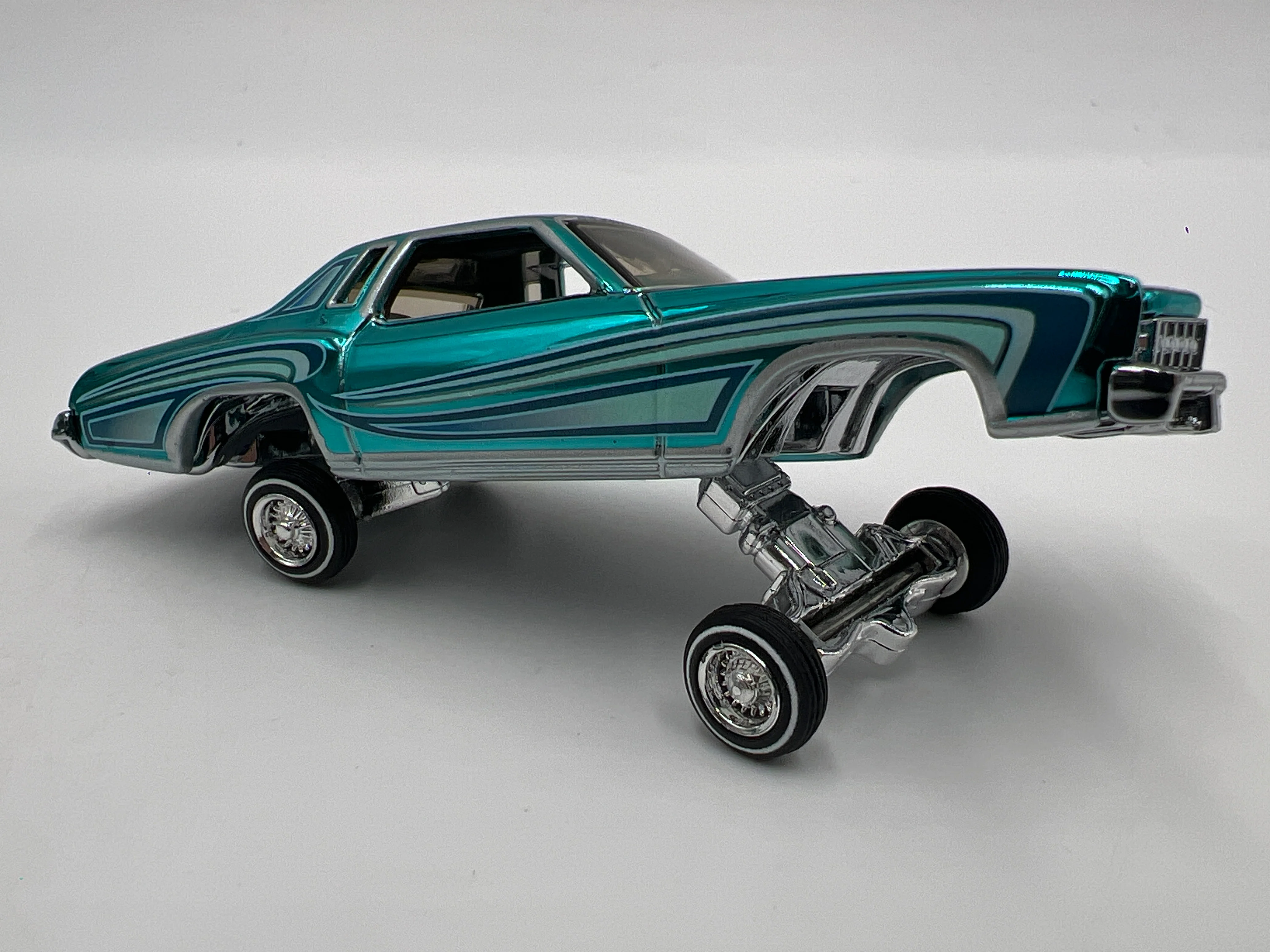2024 Hot Wheels RLC 1975 Chevrolet Monte Carlo Blue - Image 4