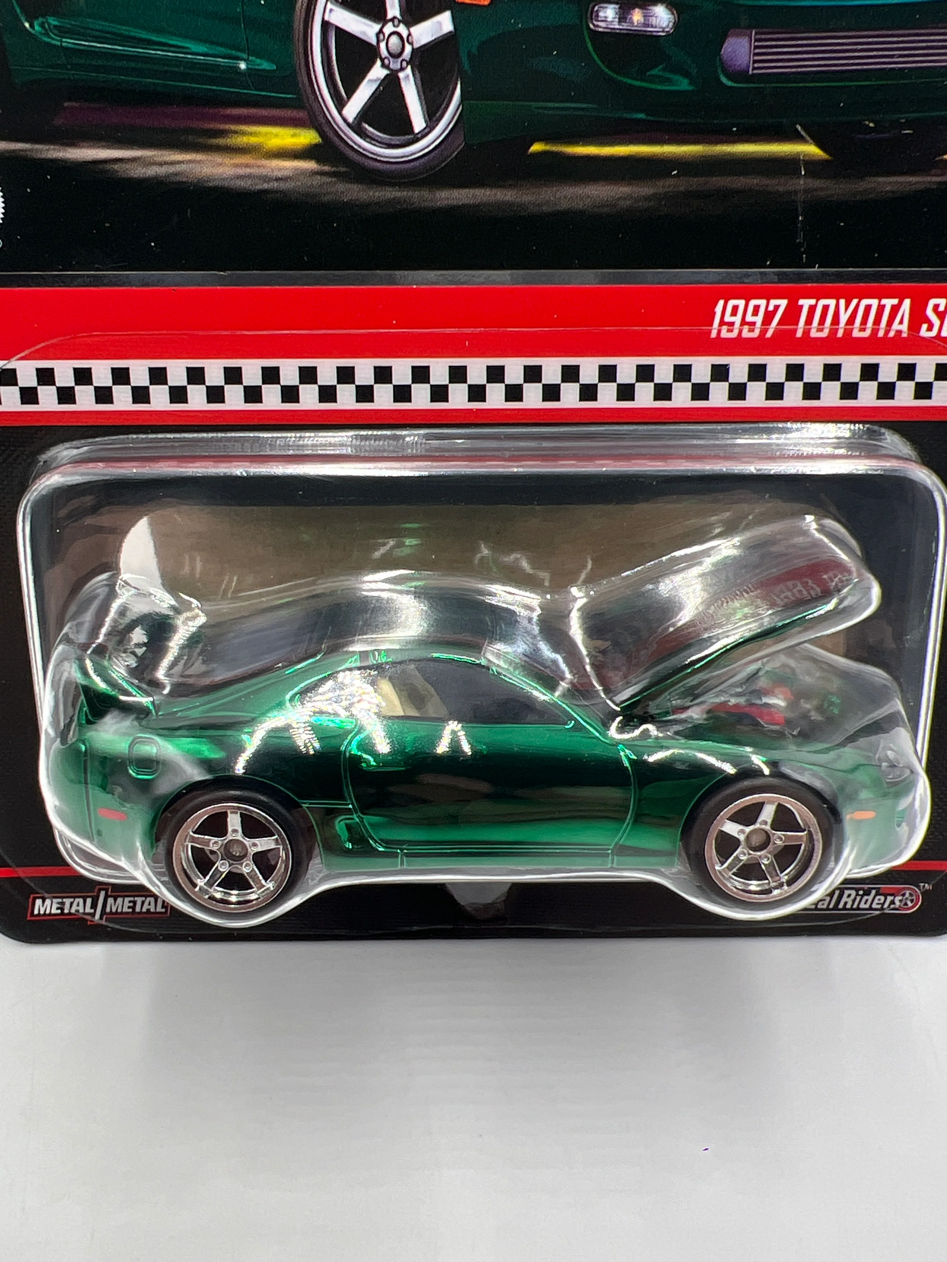 2025 Hot Wheels RLC Exclusive 1997 Toyota Supra Green W/Protector - Image 2