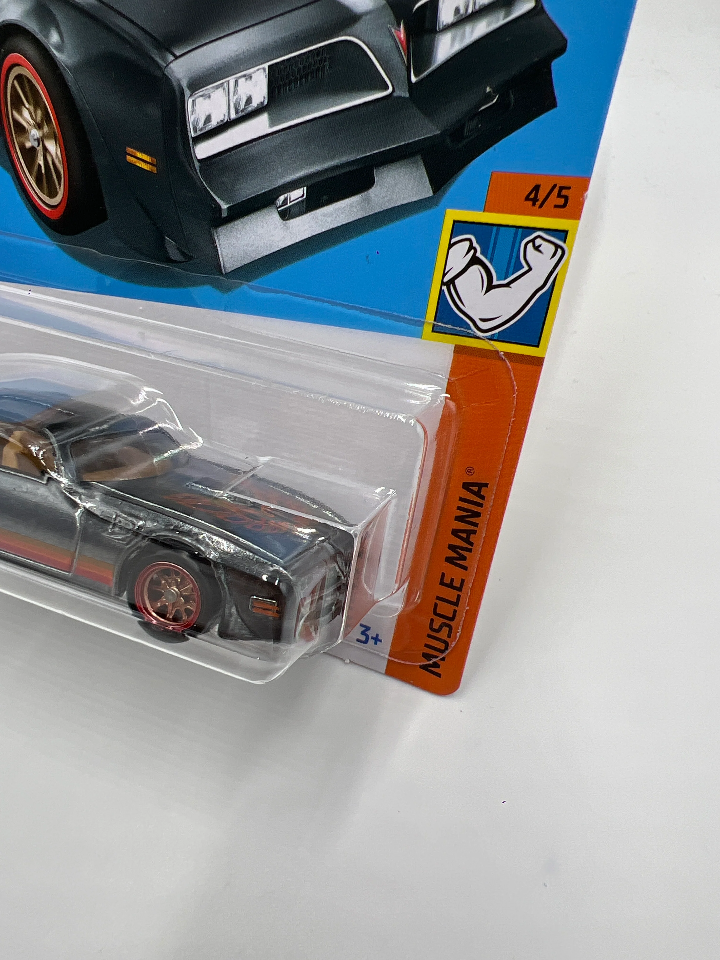 2024 Hot Wheels Super Treasure Hunt #206 L Case 77 Pontiac Firebird T/A W/Protector - Image 3