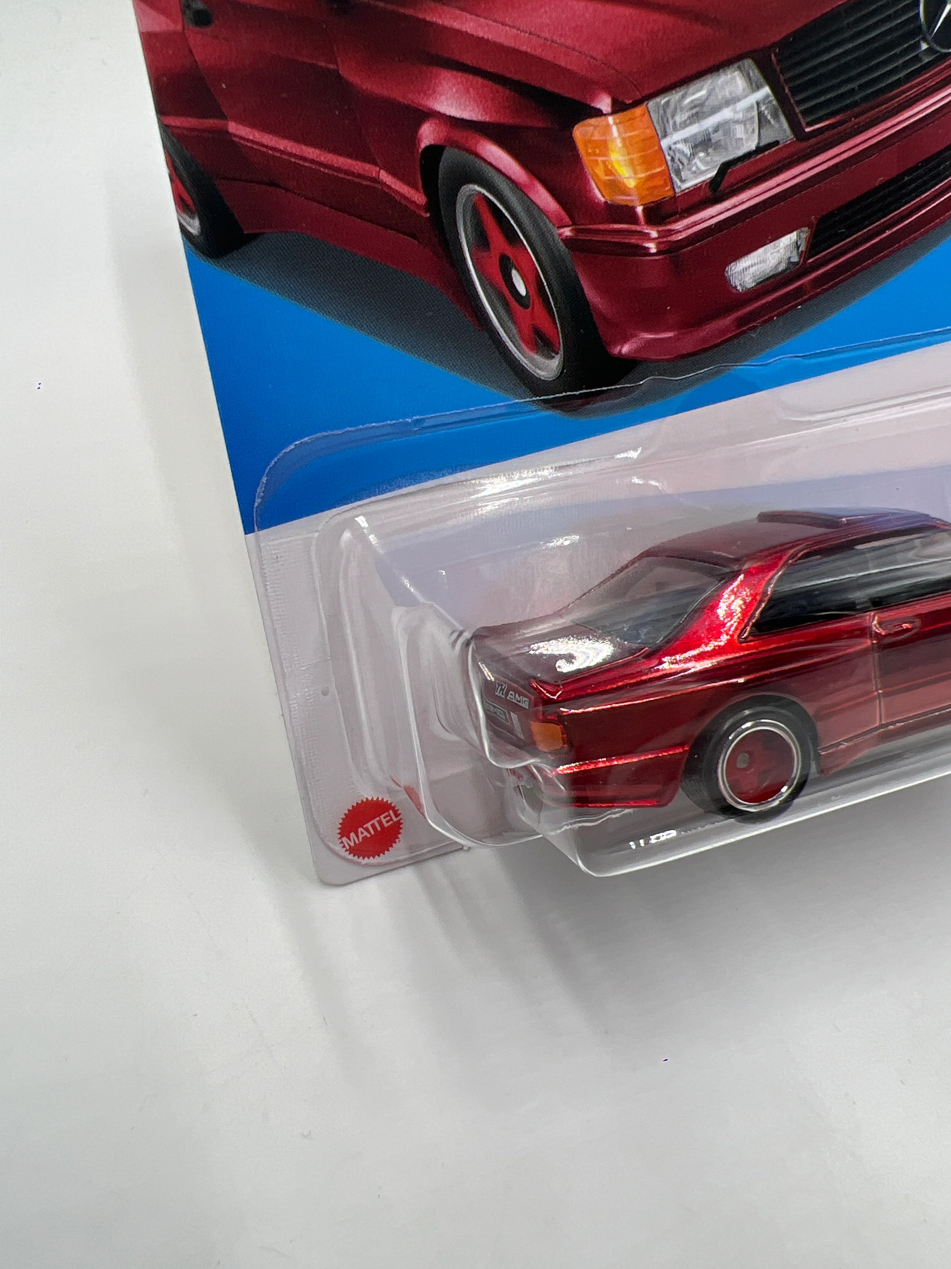 2024 Hot Wheels Super Treasure Hunt #82 89 Mercedes-Benz 560 SEC AMG Red W/Protector - Image 4