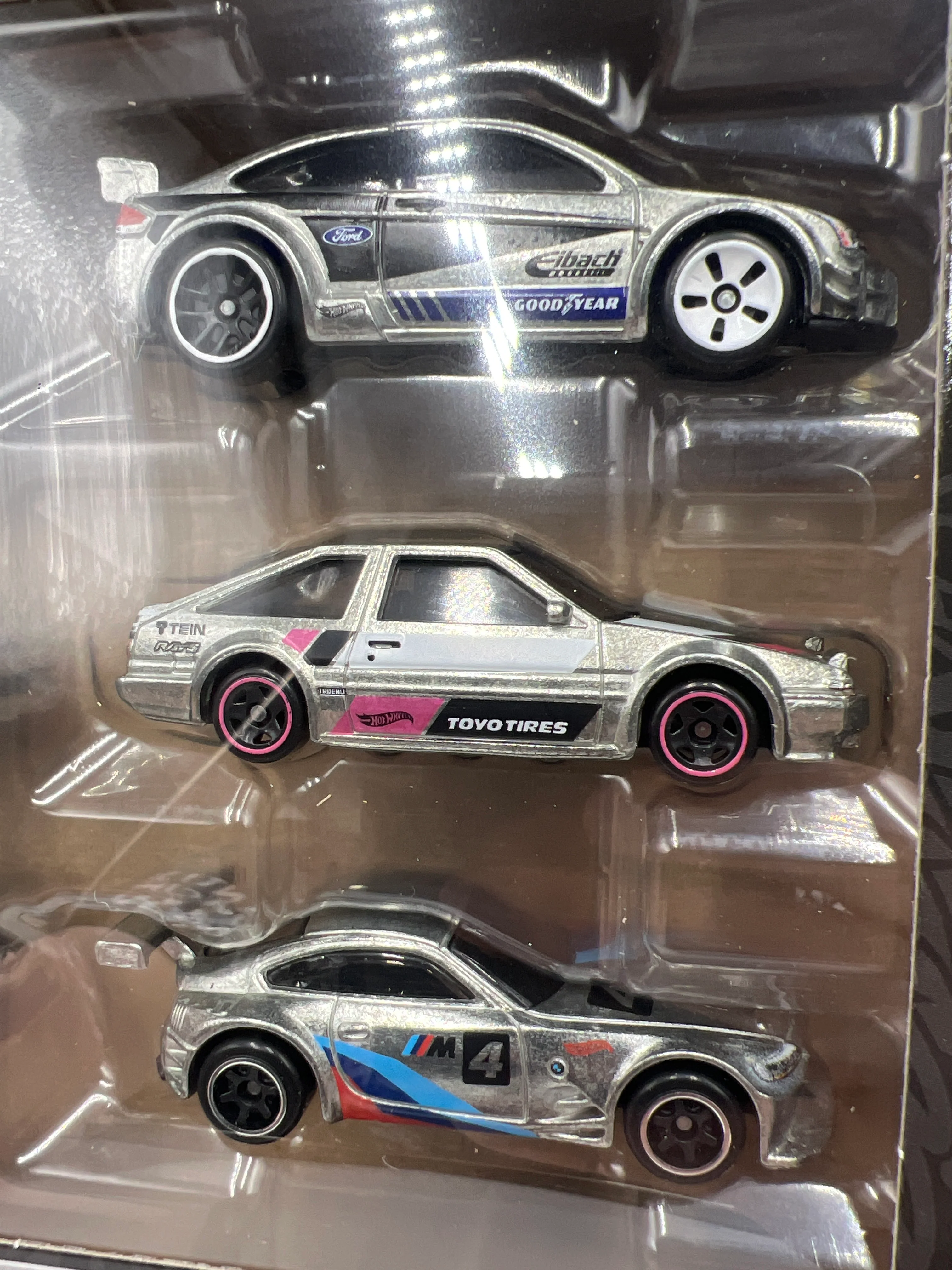2025 Hot Wheels Silver Series Walmart Exclusive Zamac Box Set of 6 - Image 4