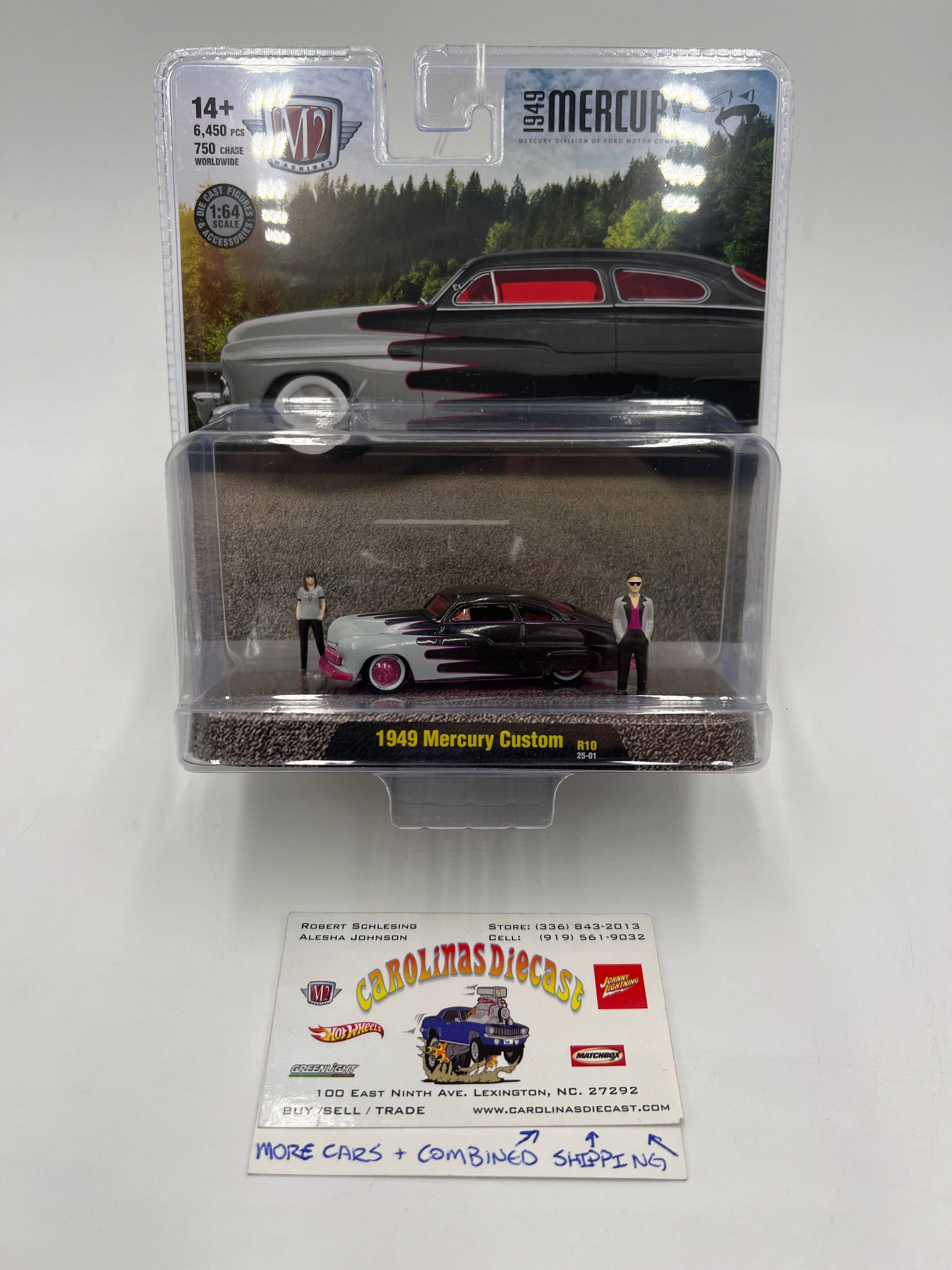 M2 Machines Diorama CHASE 1949 Mercury Custom R10