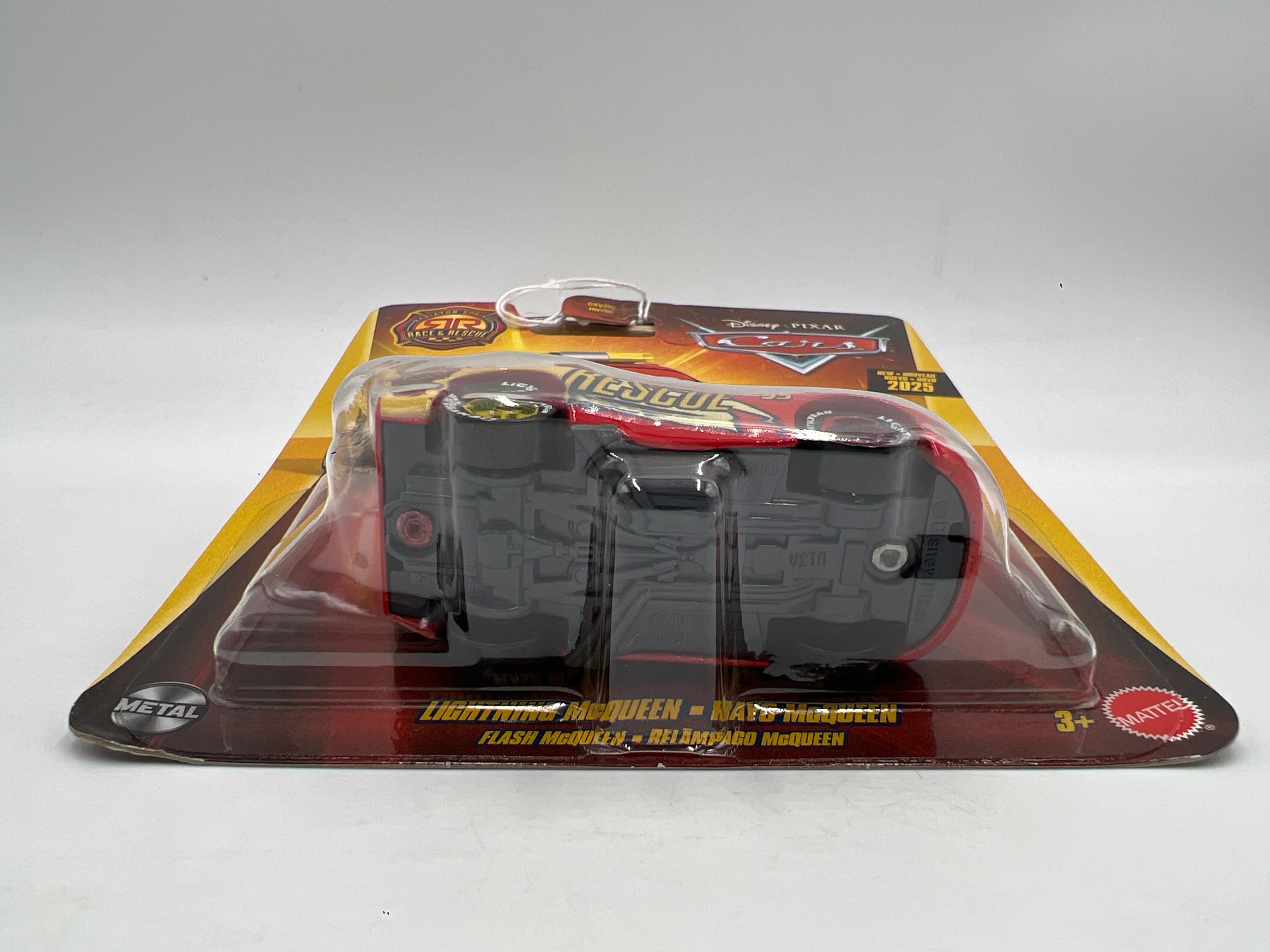 2025 Disney Pixar Cars Radiator Springs Race & Rescue Lightning McQueen 136A - Image 5