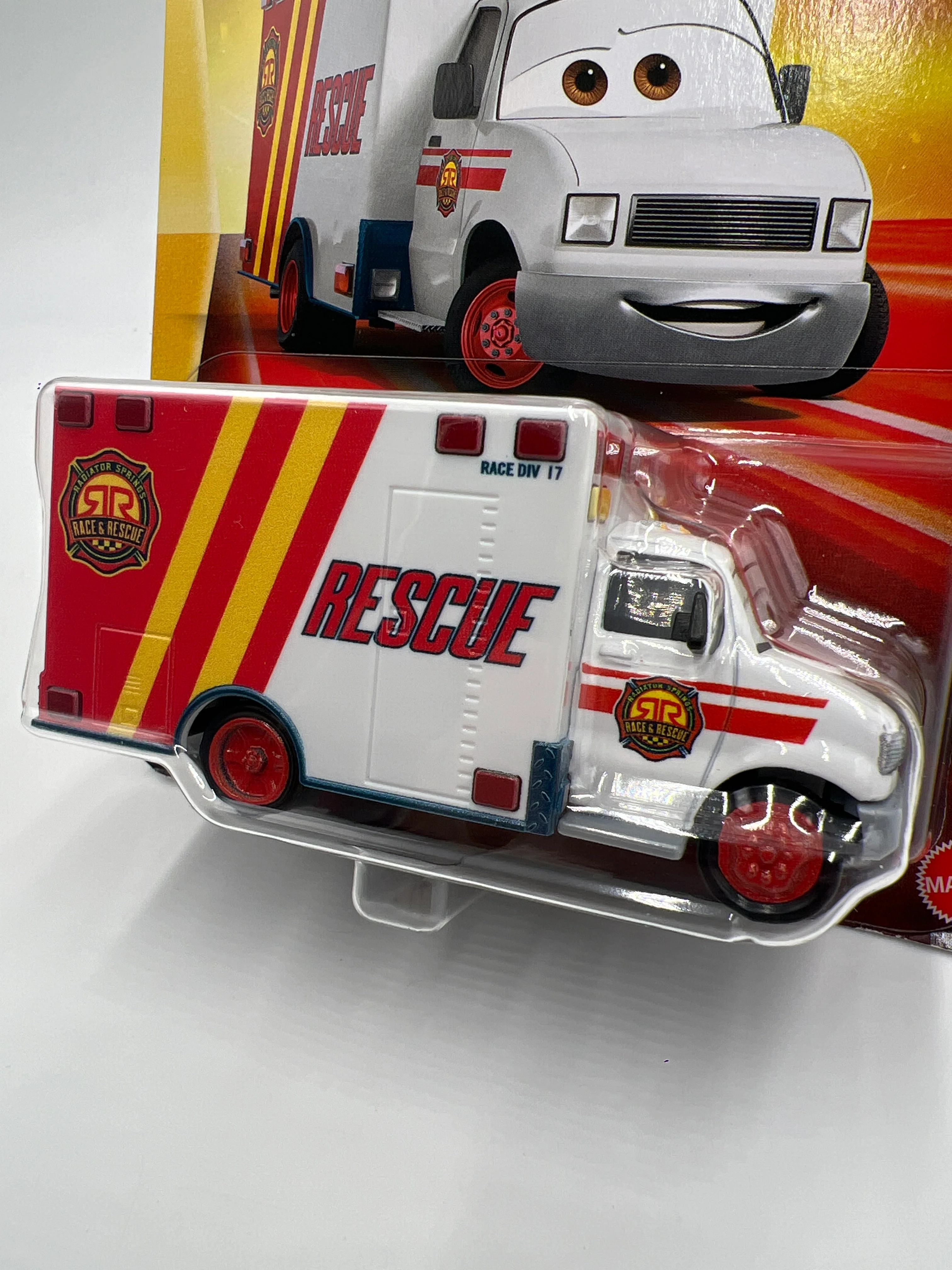 2025 Disney Pixar Cars Radiator Springs Race & Rescue Morgan Martin 142D - Image 2