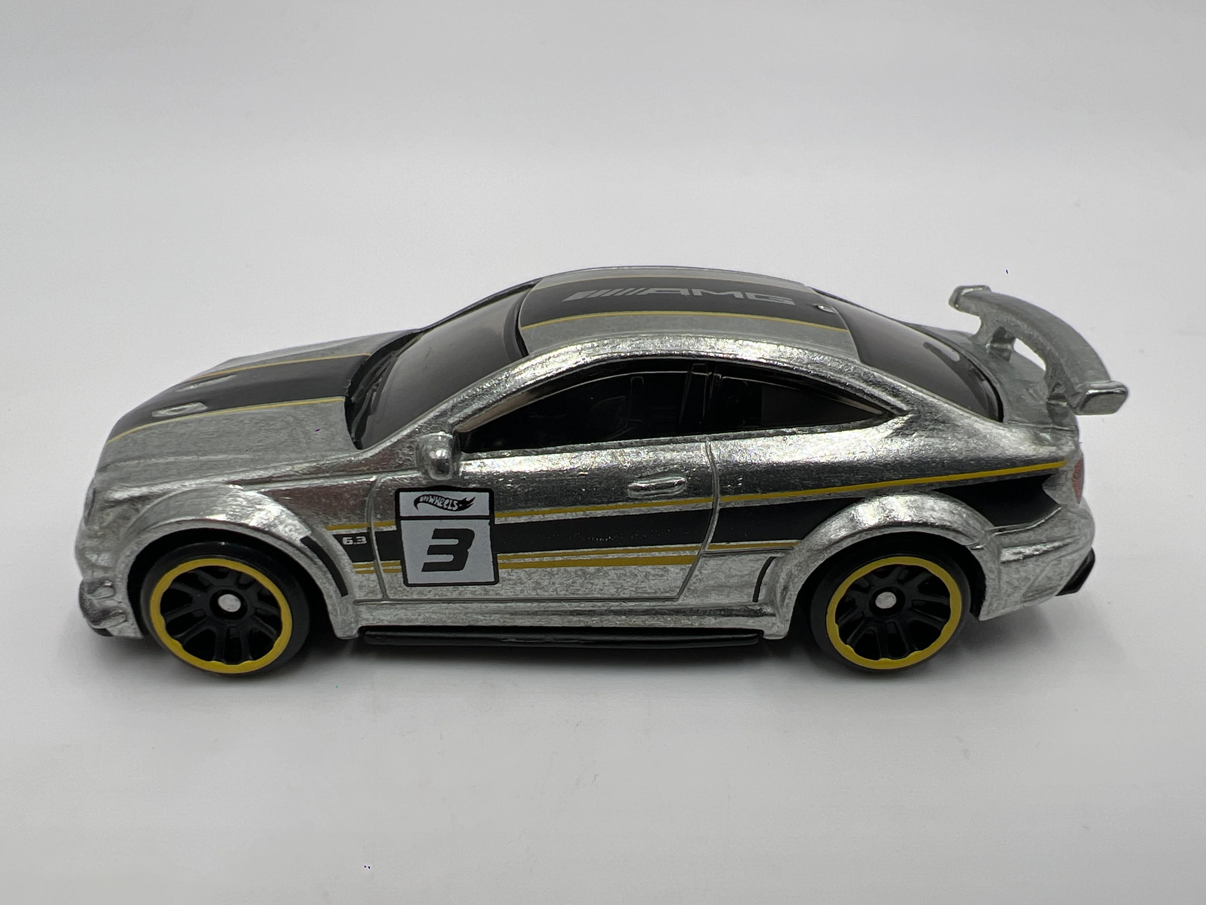 2025 Hot Wheels 1/64 Walmart Exclusive Zamac Set 2012 Mercedes-Benz C63 AMG Coupe Black Series Loose - Image 4