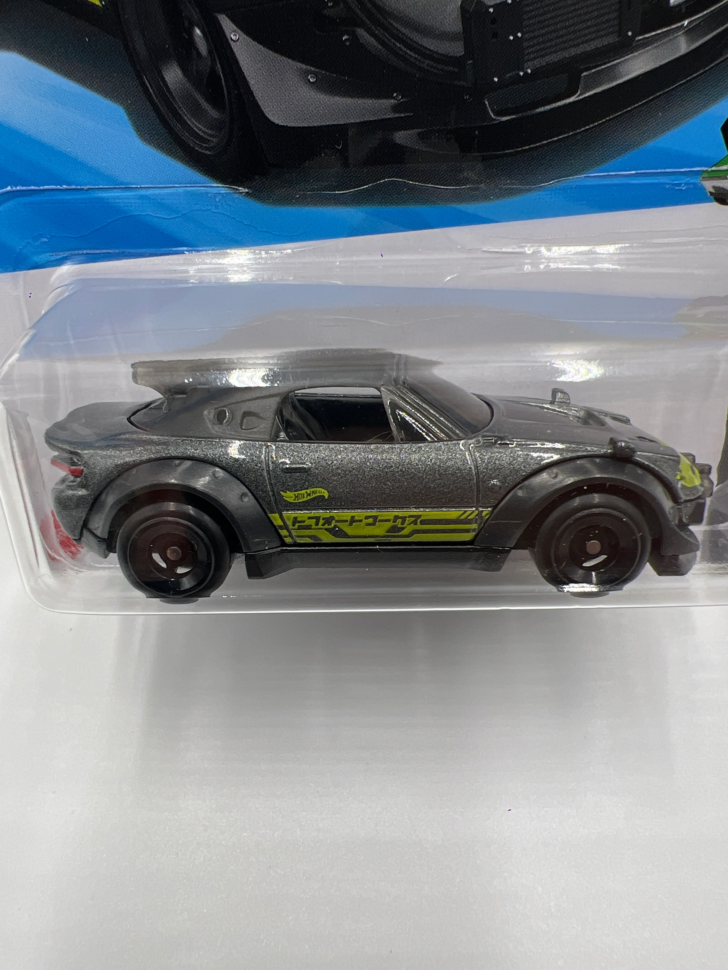 2025 Hot Wheels B Case #1 Mazda MX-5 mx5 Miata Gray 84B - Image 2