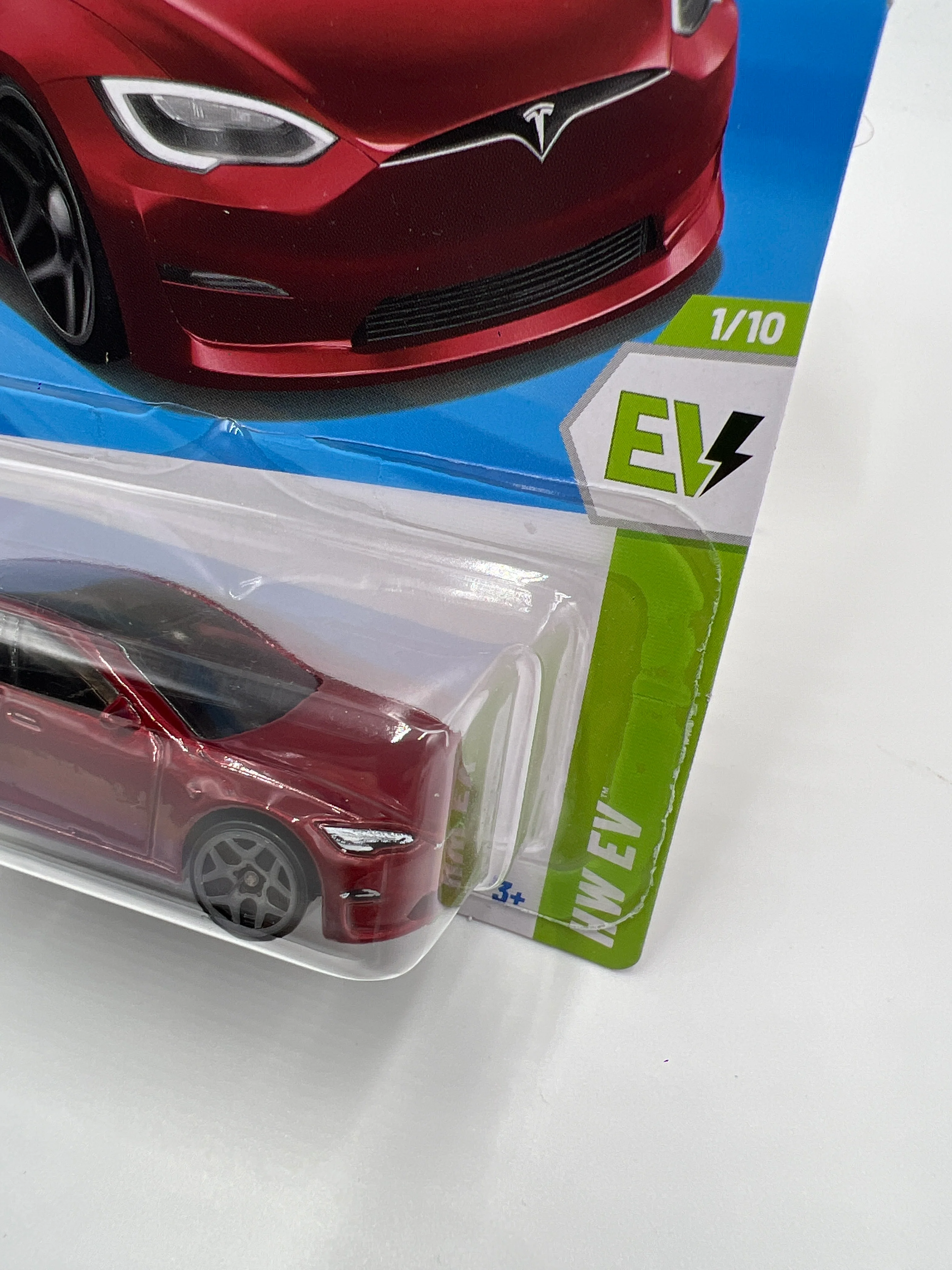 2025 Hot Wheels B Case #9 Tesla Model S Plaid Red 48F - Image 4