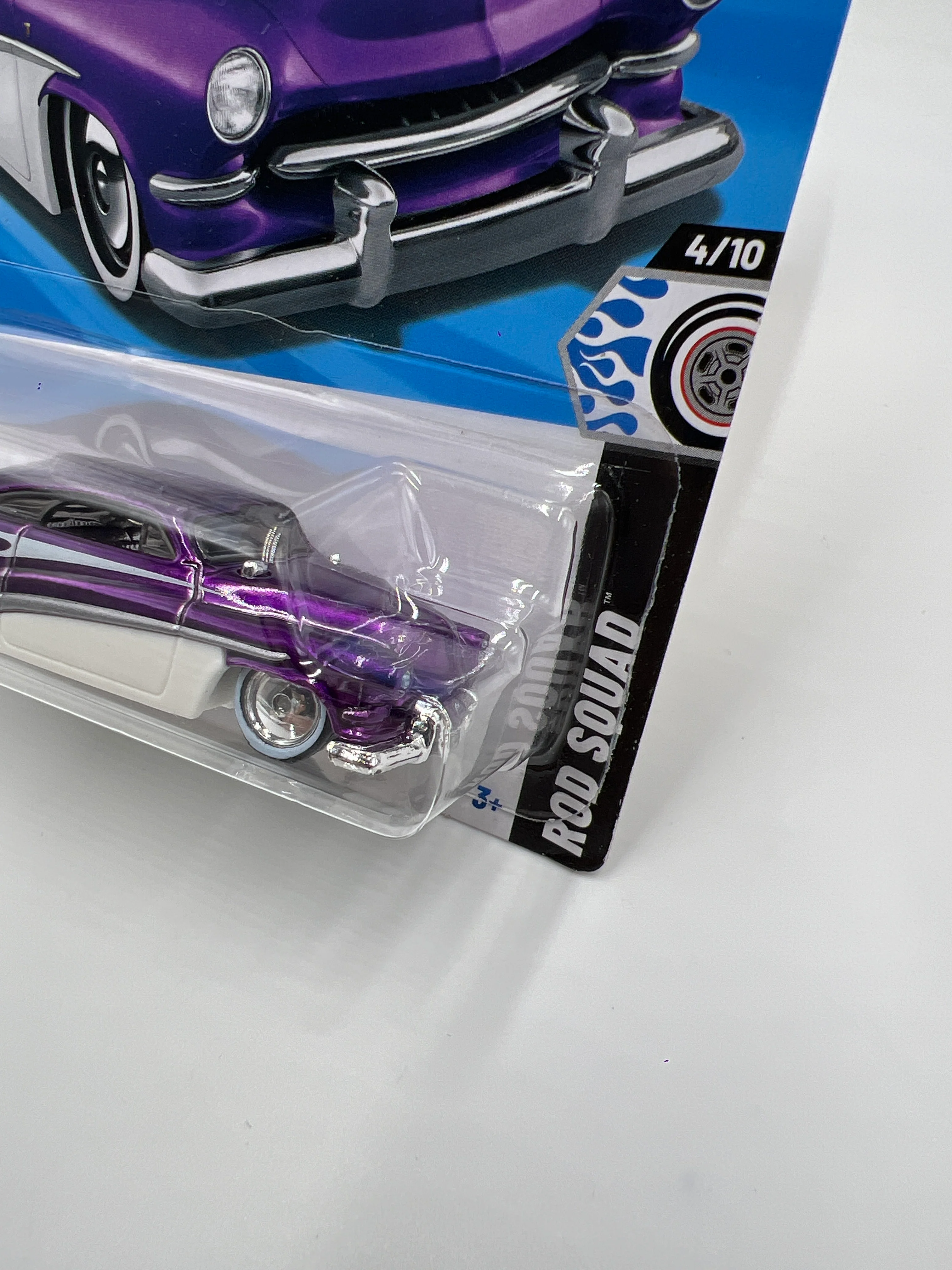 2025 Hot Wheels C Case Super Treasure Hunt #46 Hirohata Merc Purple W/Protector Small Crack In Blister - Image 4