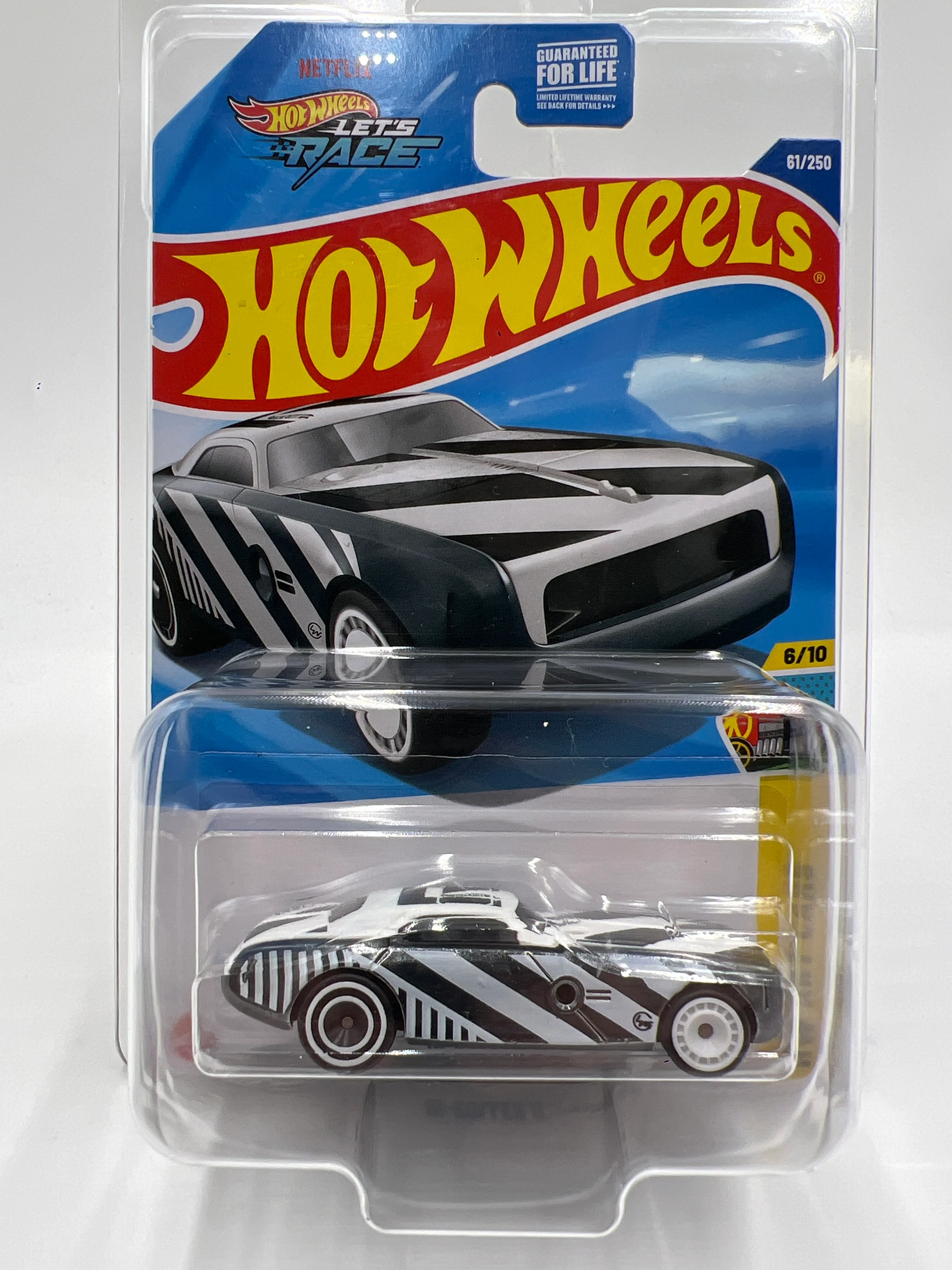 2025 Hot Wheels C Case Super Treasure Hunt #61 Hi-Roller II Black/White W/Protector #4 - Image 8