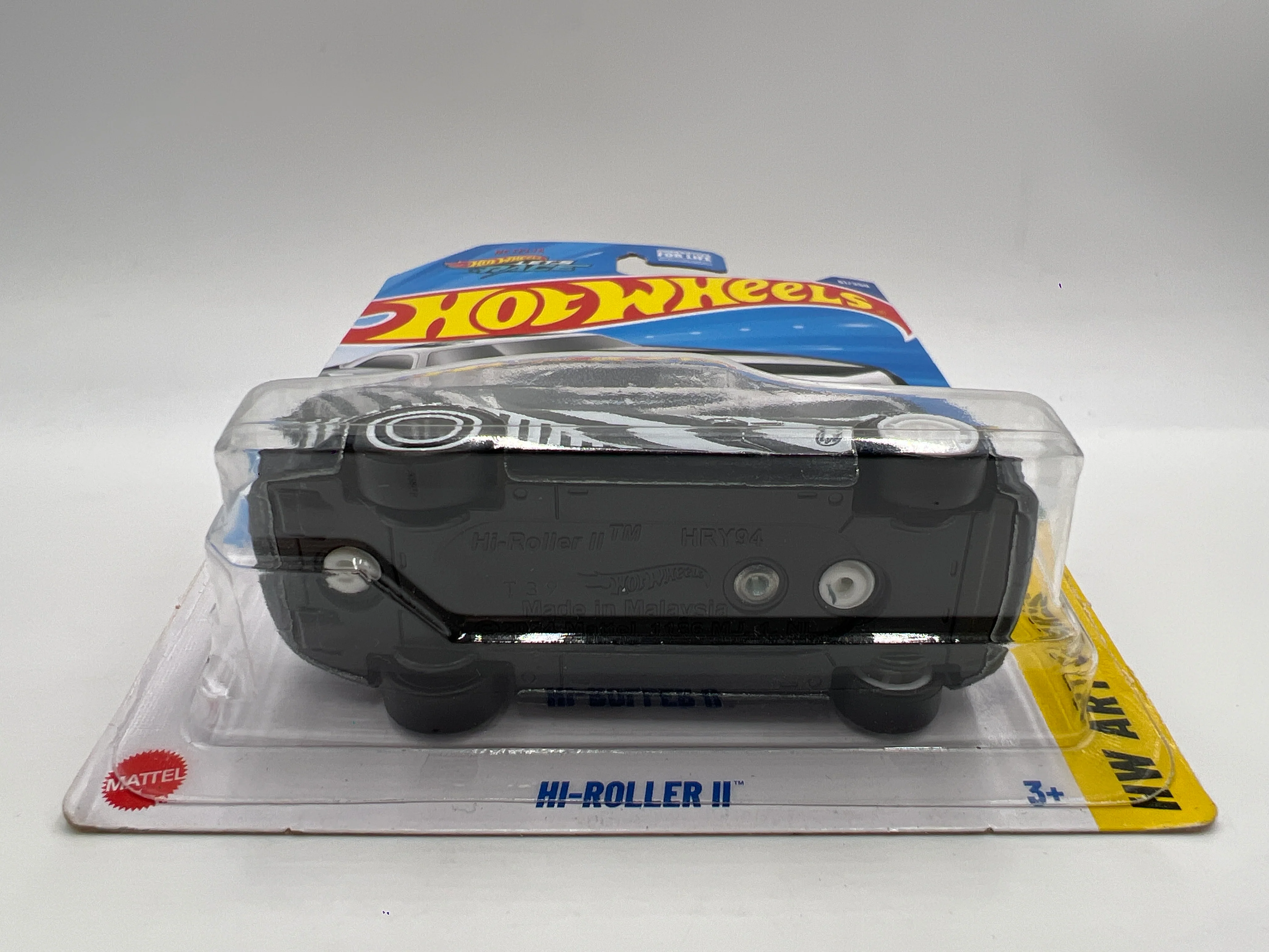 2025 Hot Wheels Super Treasure Hunt #61 Hi-Roller II Black/White W/Protector - Image 5