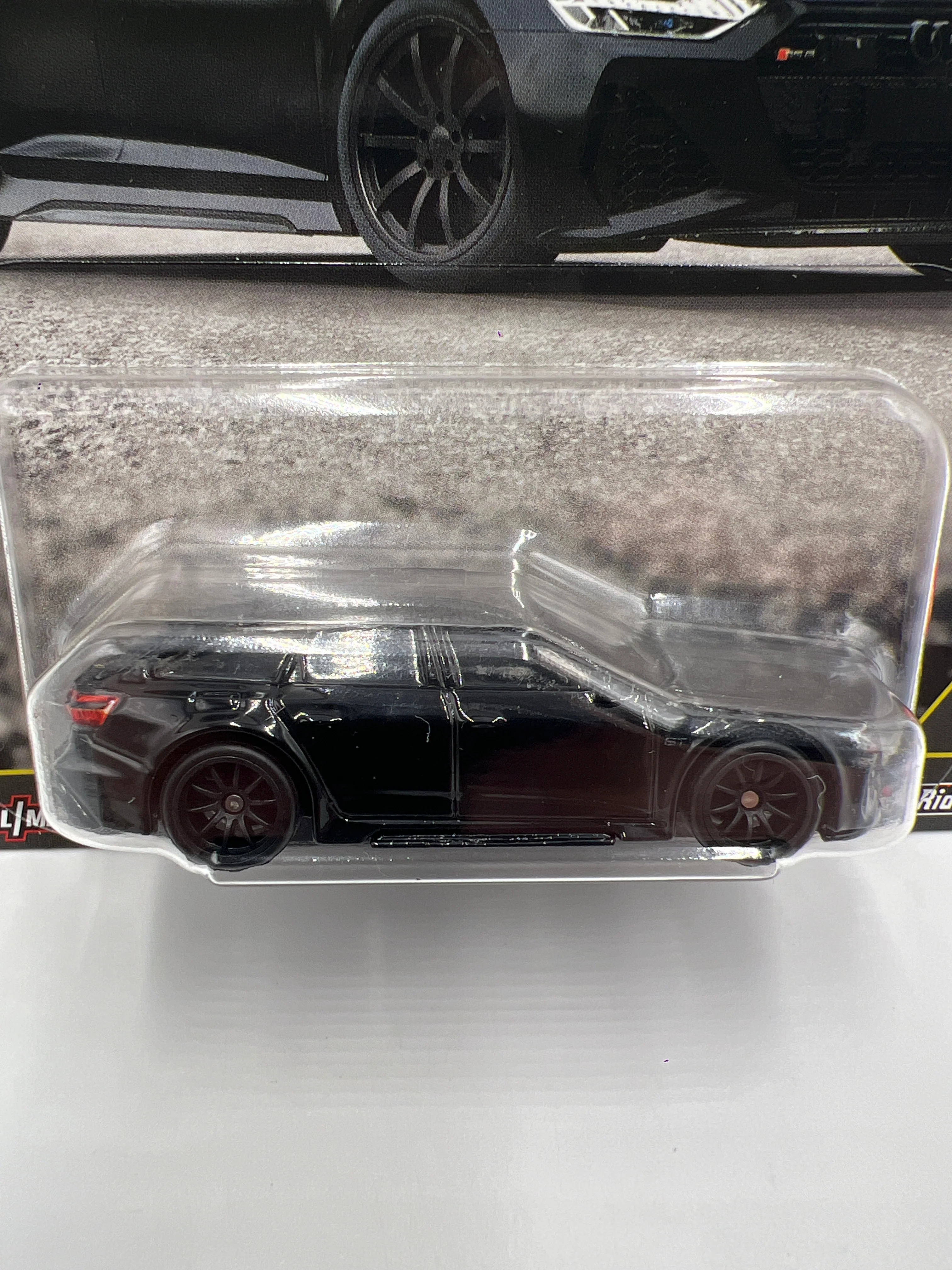 2025 Hot Wheels Premium CHASE Fast Wagons #0 Audi RS 6 Avant Black W/Protector - Image 2