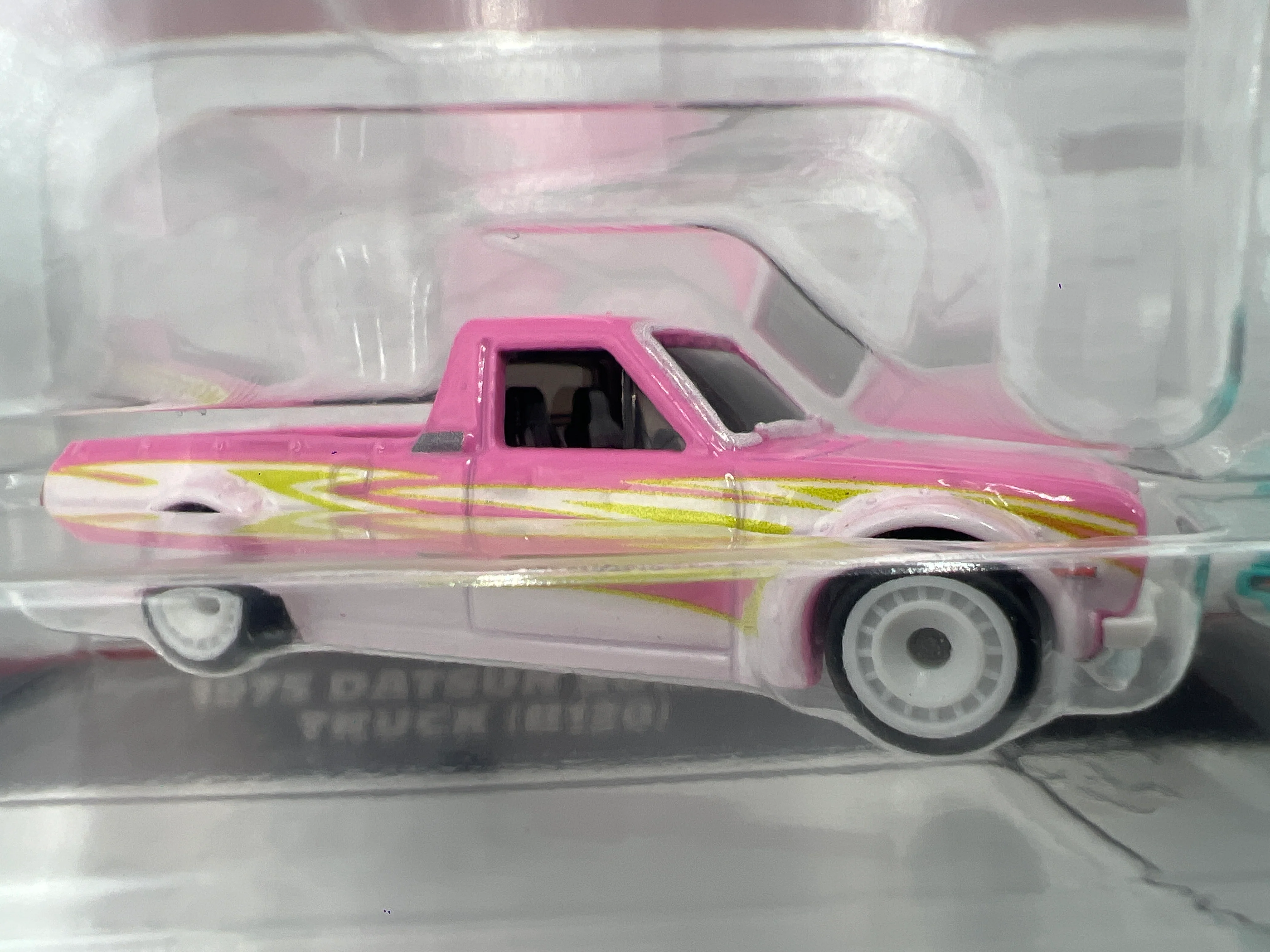 2025 Hot Wheels Car Culture Target 2 Pack 1975 Datsun Sunny Truck B120 & Custom 93 Nissan Hardbody D21 280B - Image 2