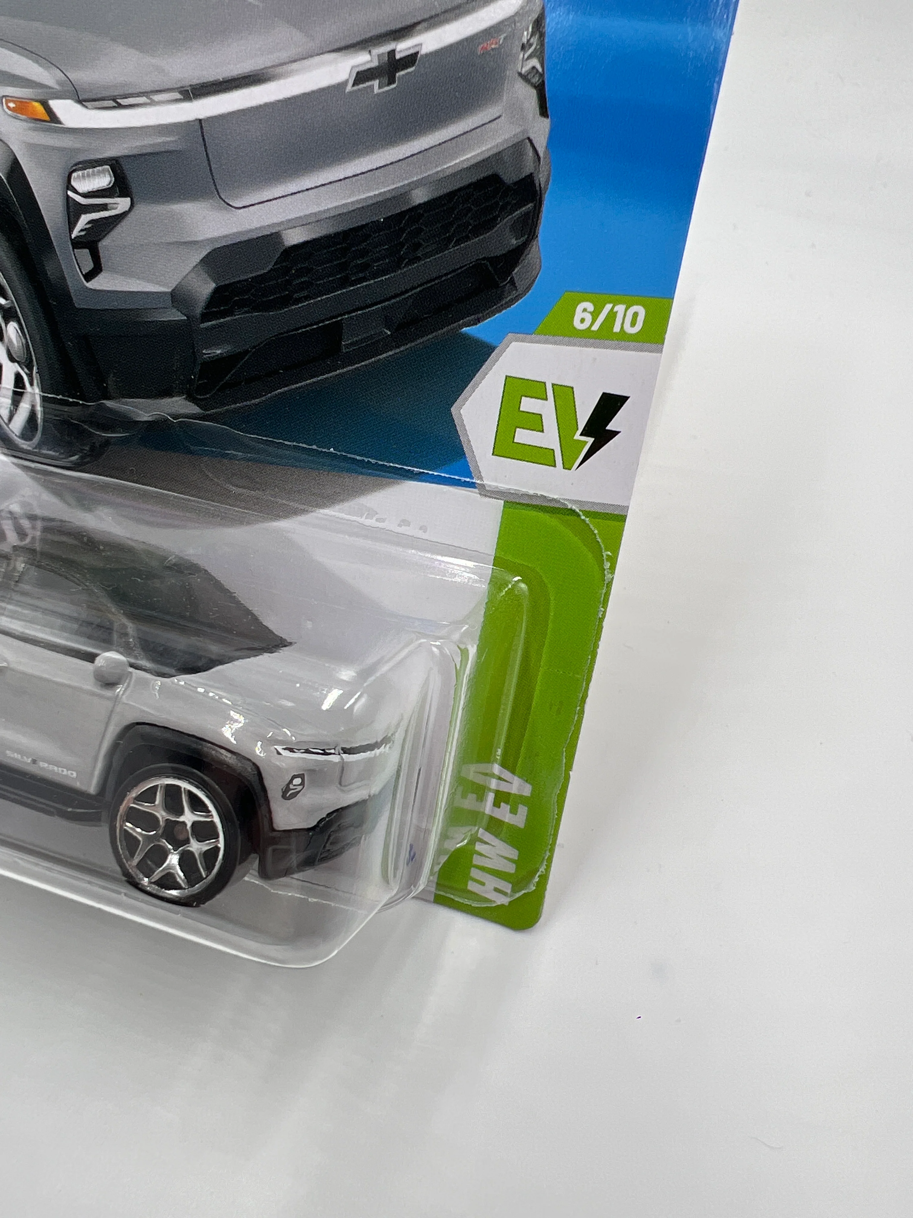 2025 Hot Wheels D Case #86 Silverado EV RST Gray 17A - Image 4