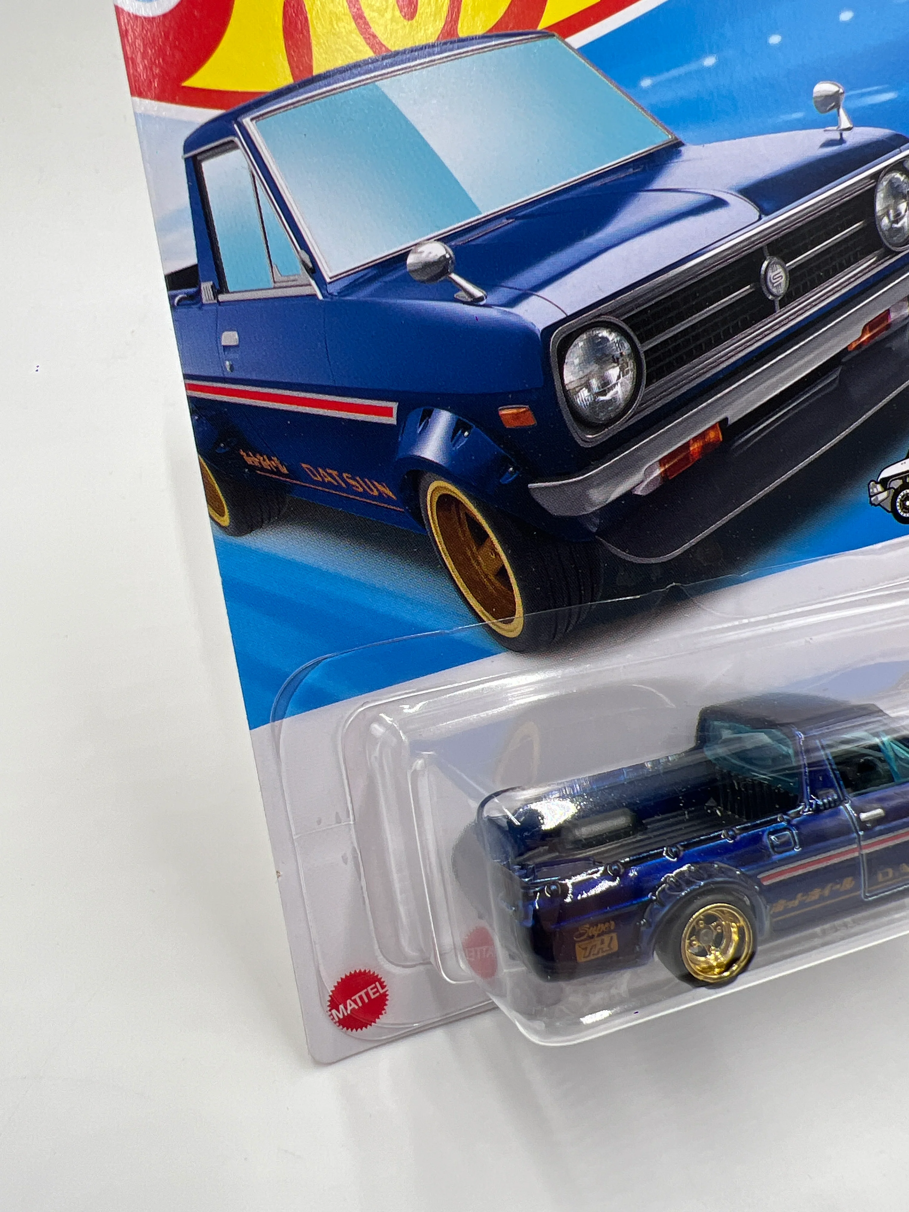 2025 Hot Wheels D Case Super Treasure Hunt #93 1975 Datsun Sunny Truck B120 Blue W/Protector - Image 5