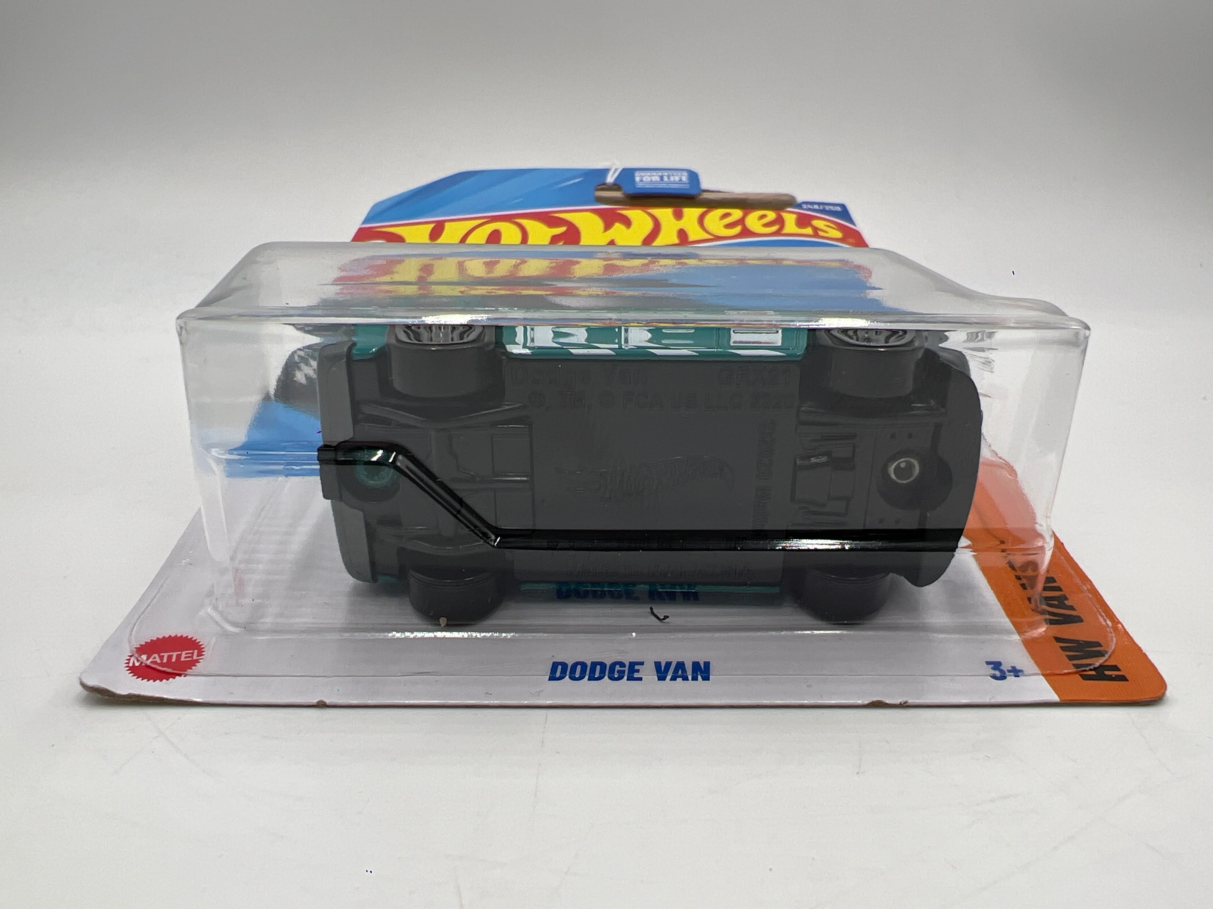 2025 Hot Wheels Dollar General Exclusive #248 Dodge Van Green - Image 5