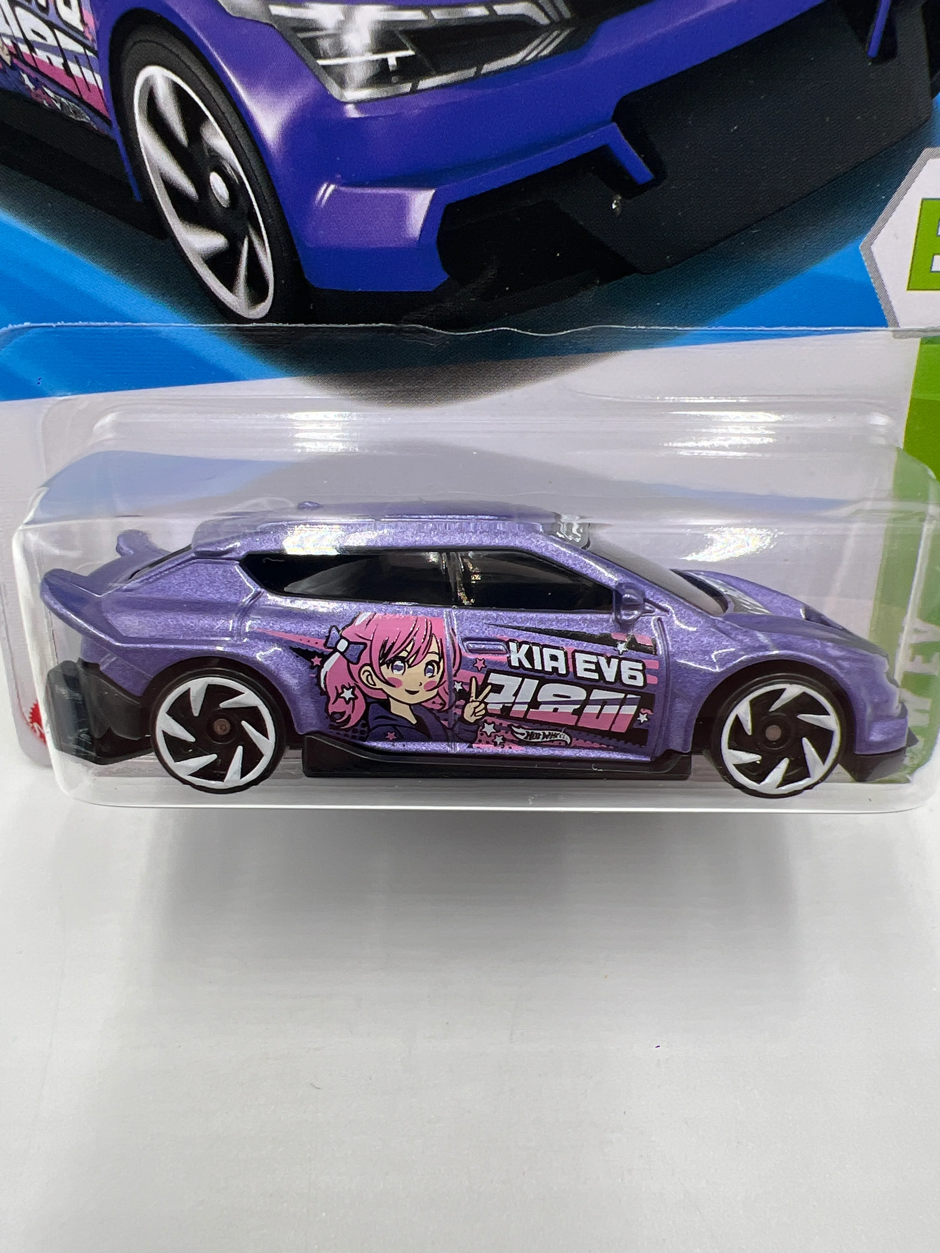 2025 Hot Wheels F Case HW EV #120 Custom Kia EV6 Purple 114i - Image 3
