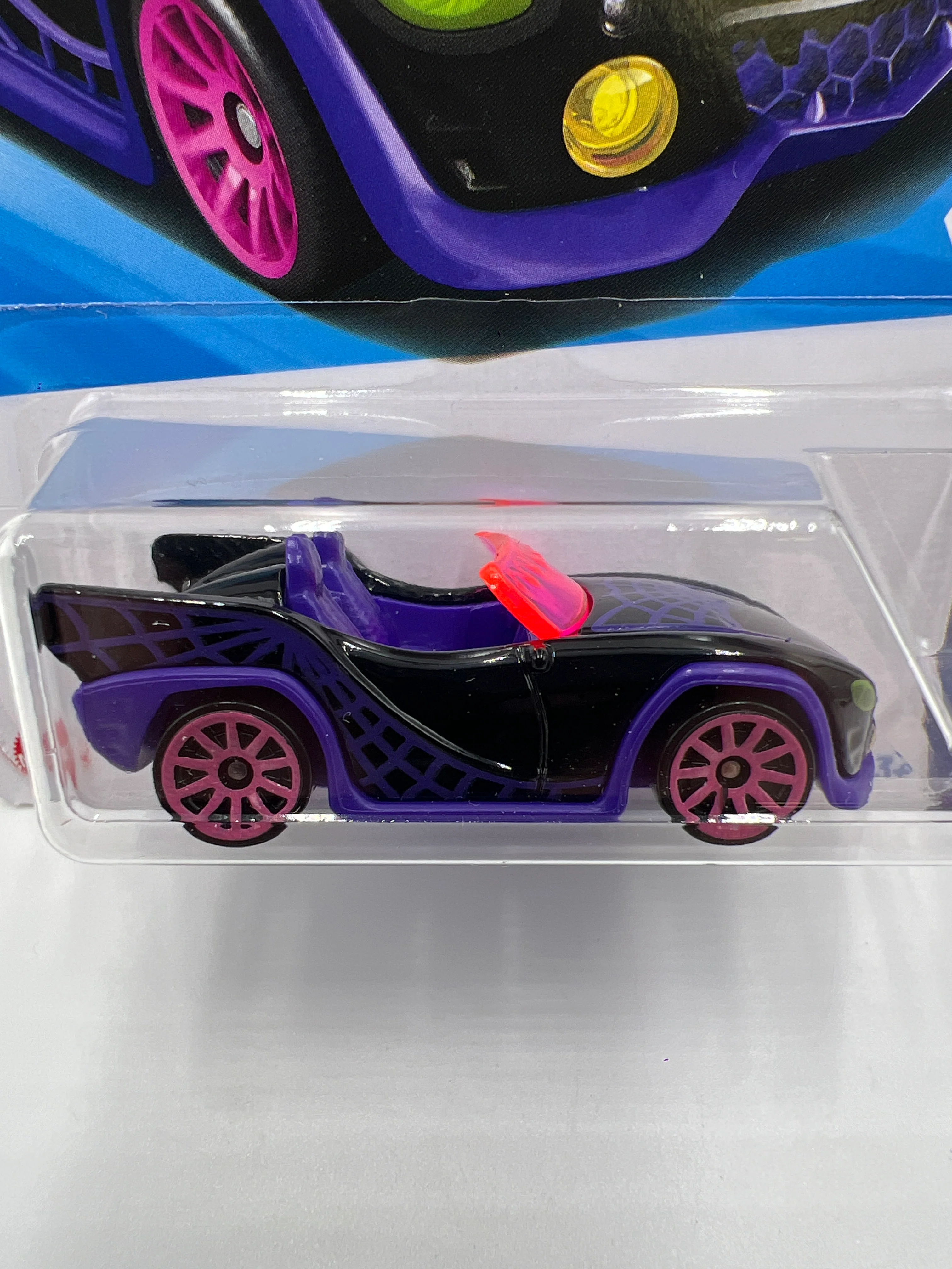 2025 Hot Wheels H Case Screen Time #3 Monster High Ghoul Mobile Black 120C - Image 3