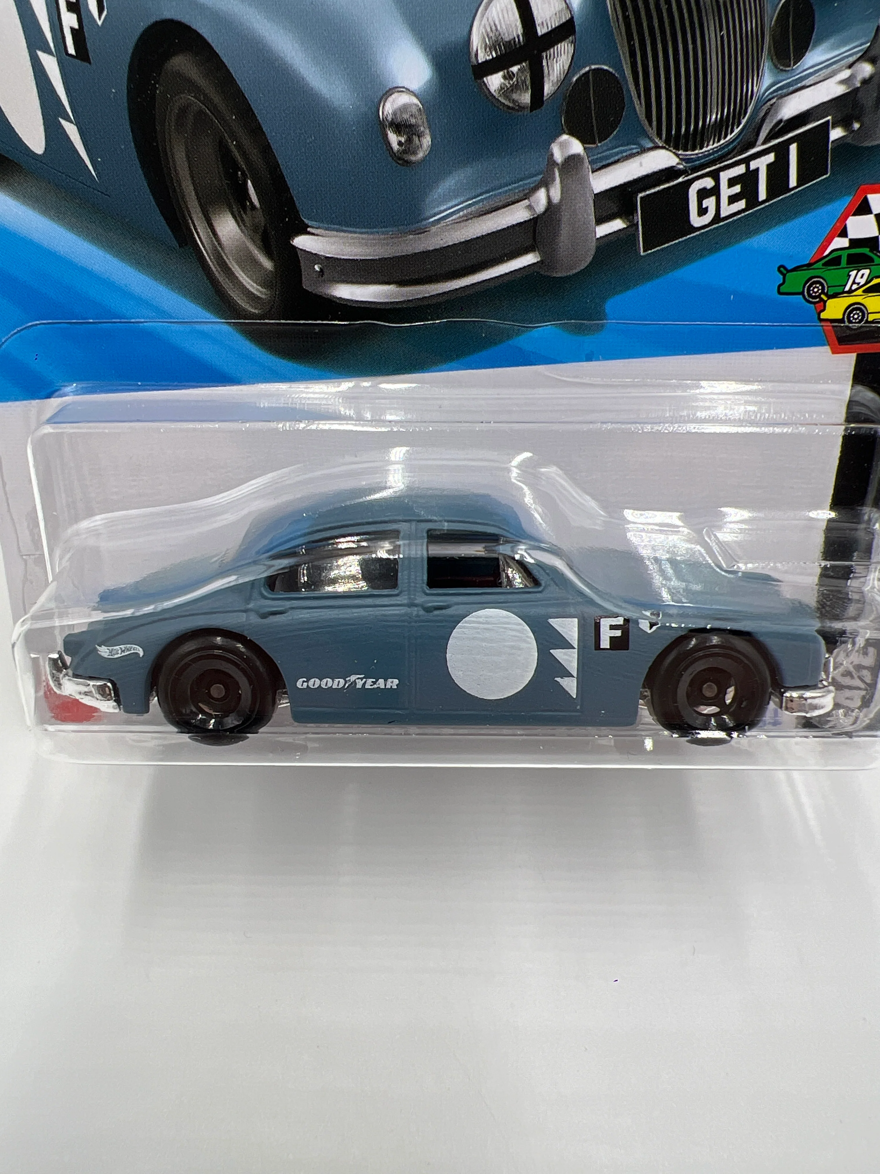 2025 Hot Wheels M Case Race Day #75 Jaguar MK1 Blue 66C - Image 2
