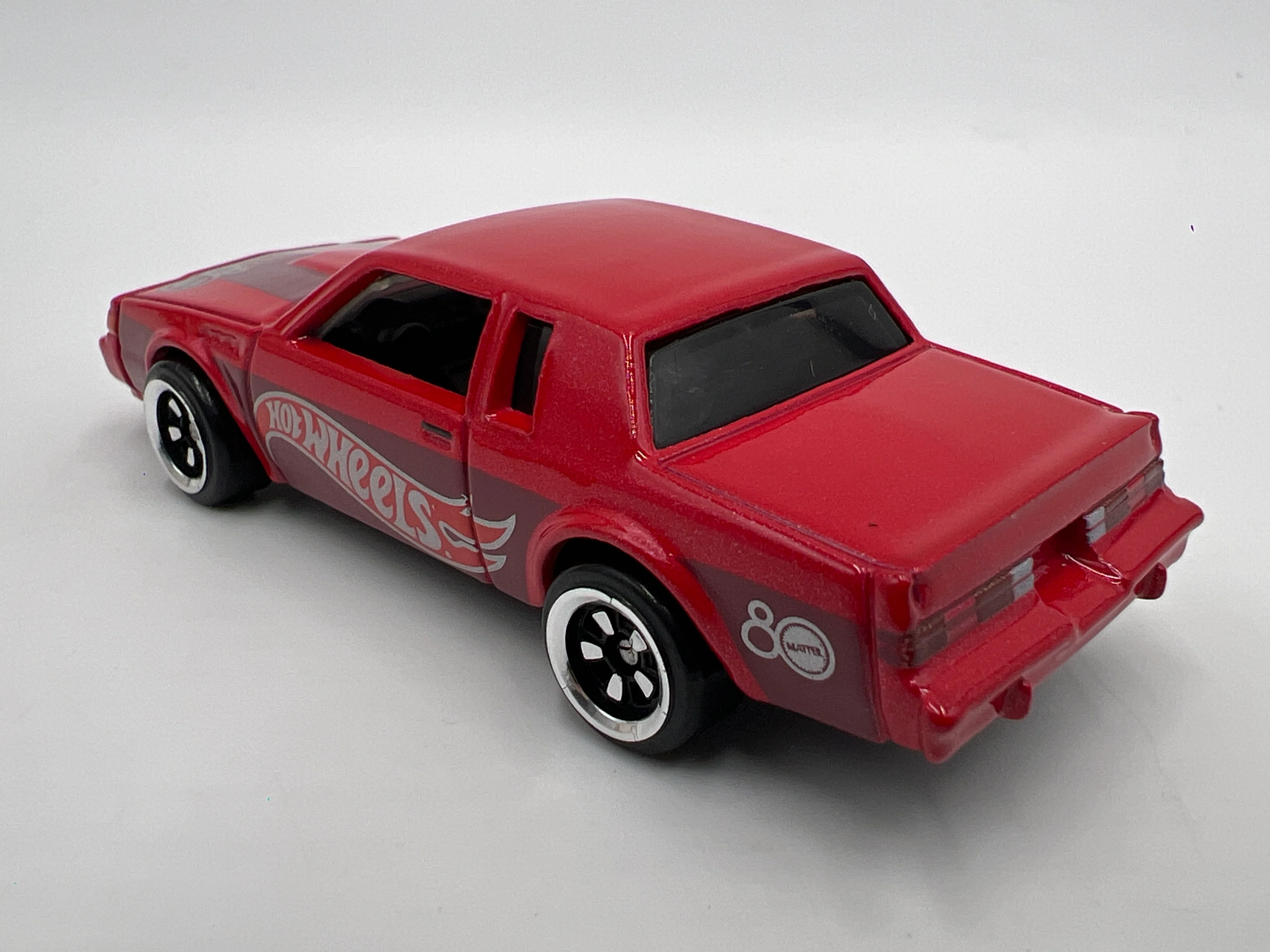 2025 Hot Wheels Silver Series Mattel 80th Anniversary Box Set 87 Buick Regal GNX Red Loose - Image 2