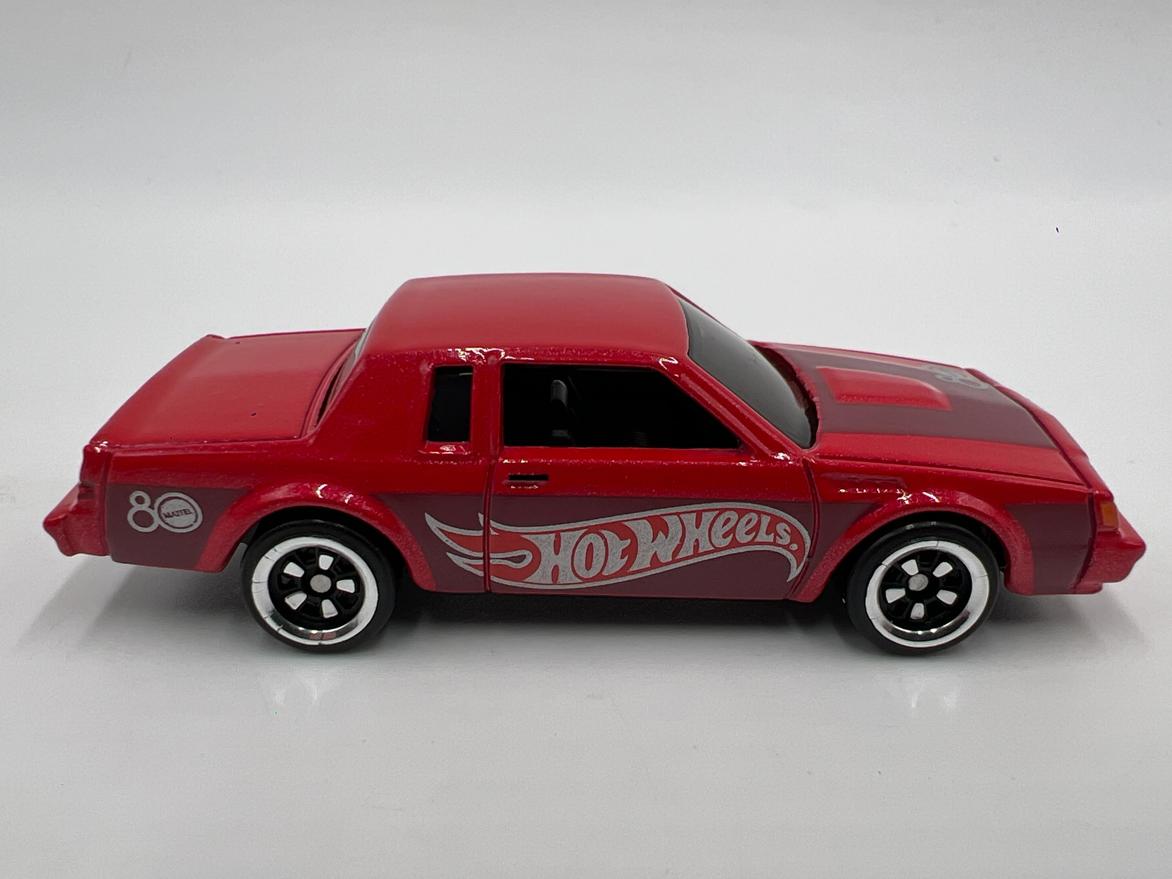 2025 Hot Wheels Silver Series Mattel 80th Anniversary Box Set 87 Buick Regal GNX Red Loose - Image 3