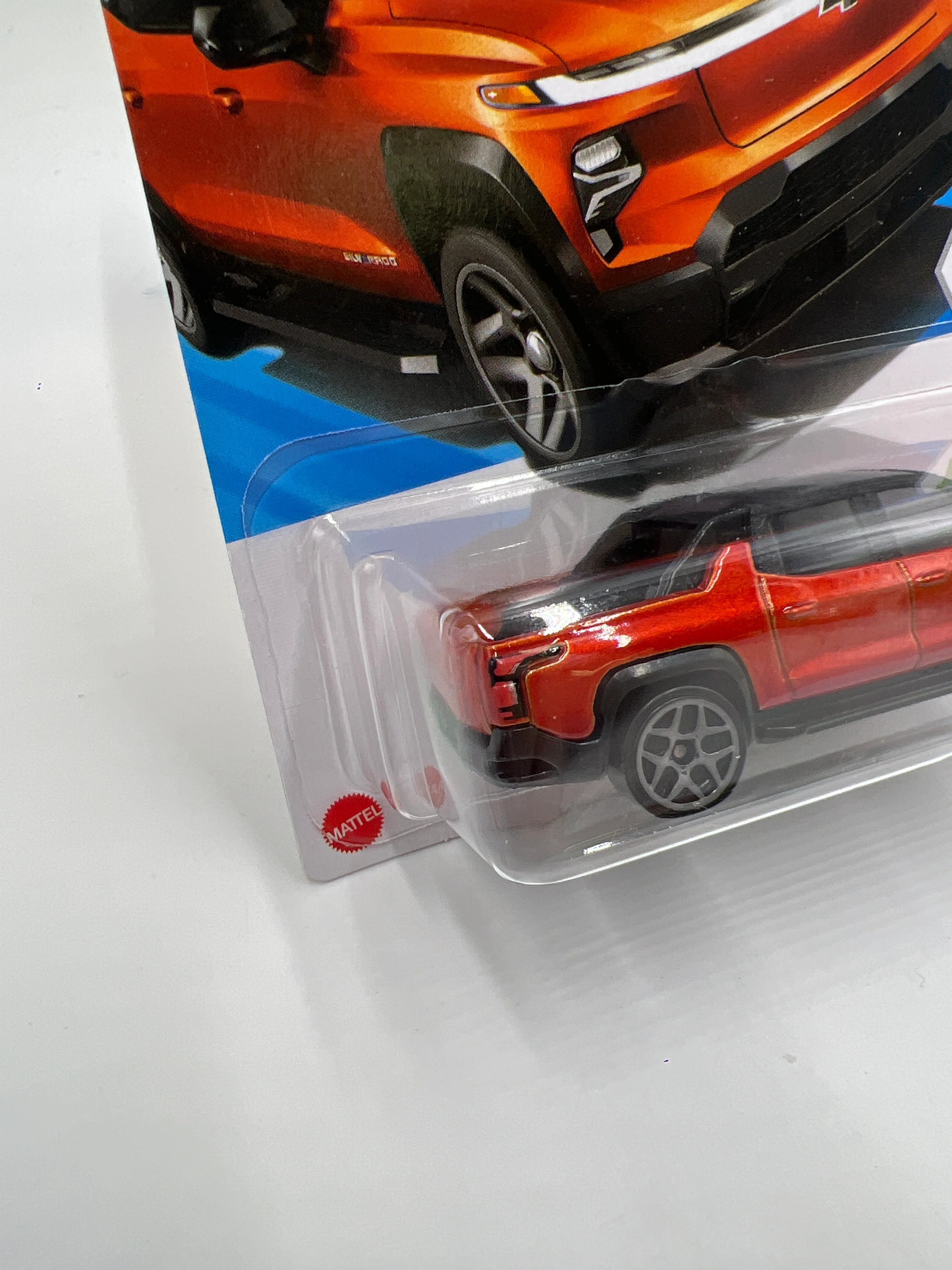 2025 Hot Wheels N Case EV #86 Silverado EV RST Orange 18C - Image 4