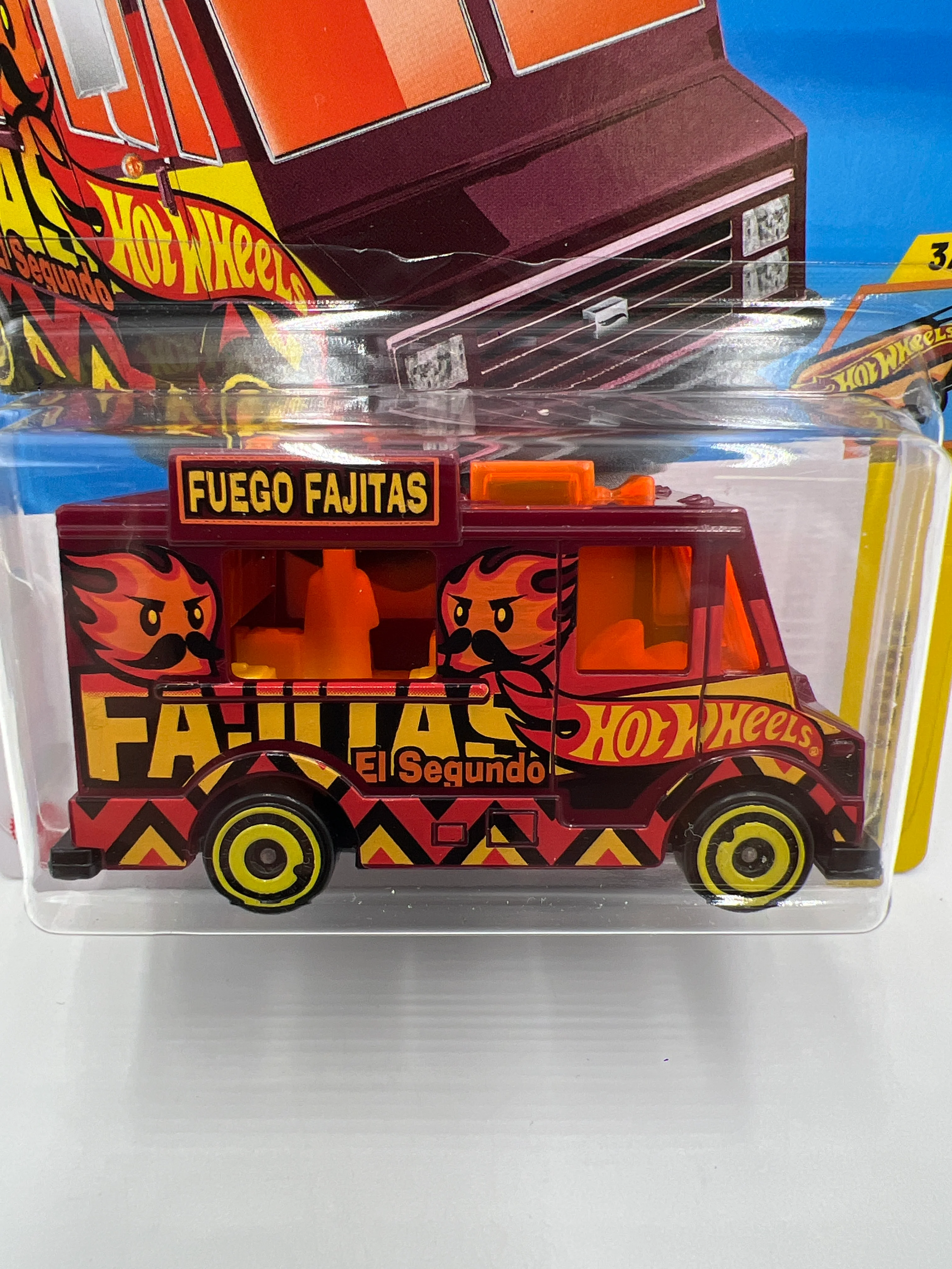 2025 Hot Wheels N Case Fast Foodie #149 Quick Bite - Image 2