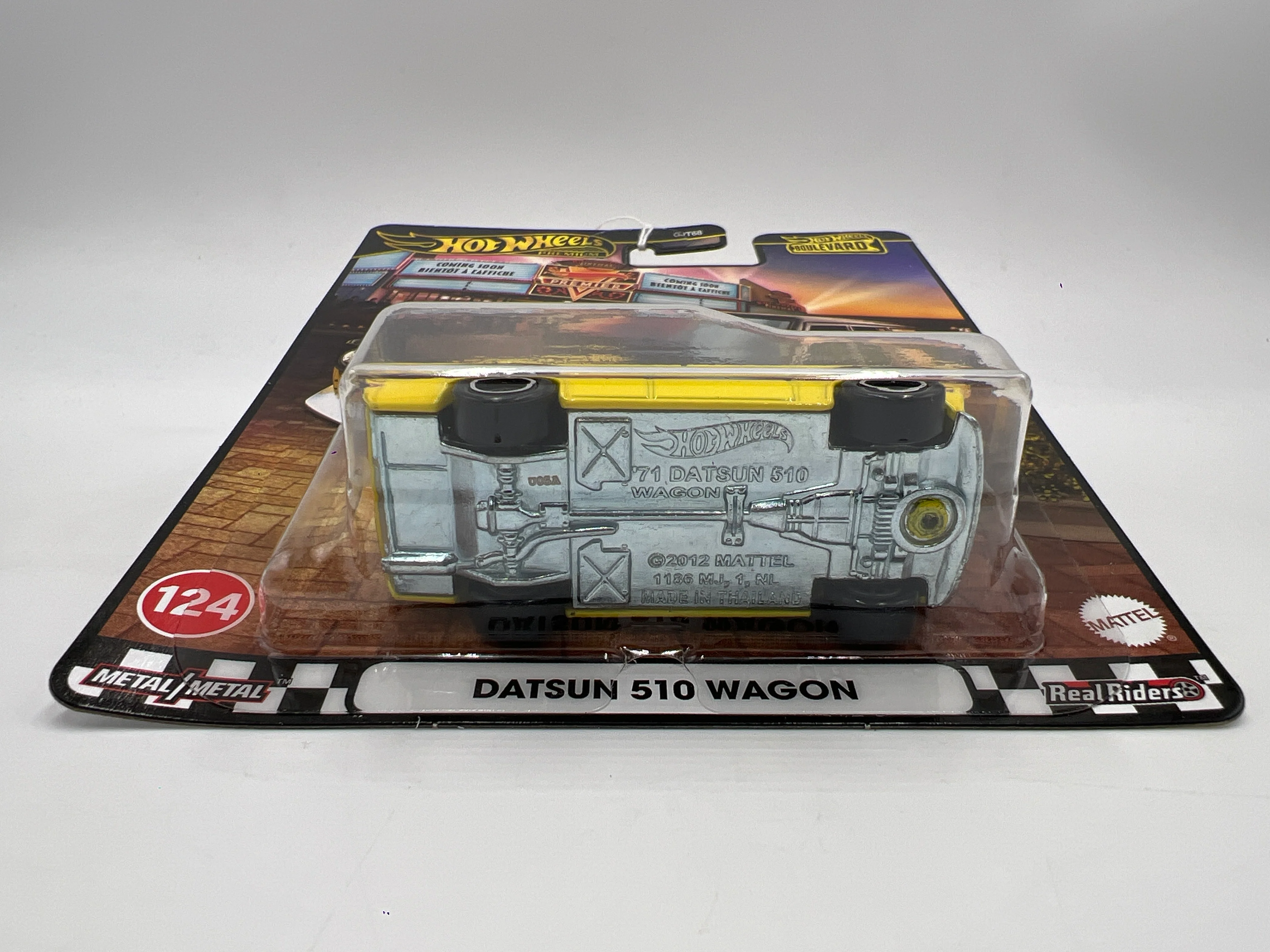 2025 Hot Wheels Premium Boulevard #124 Datsun 510 Wagon Black/Yellow 259C - Image 5