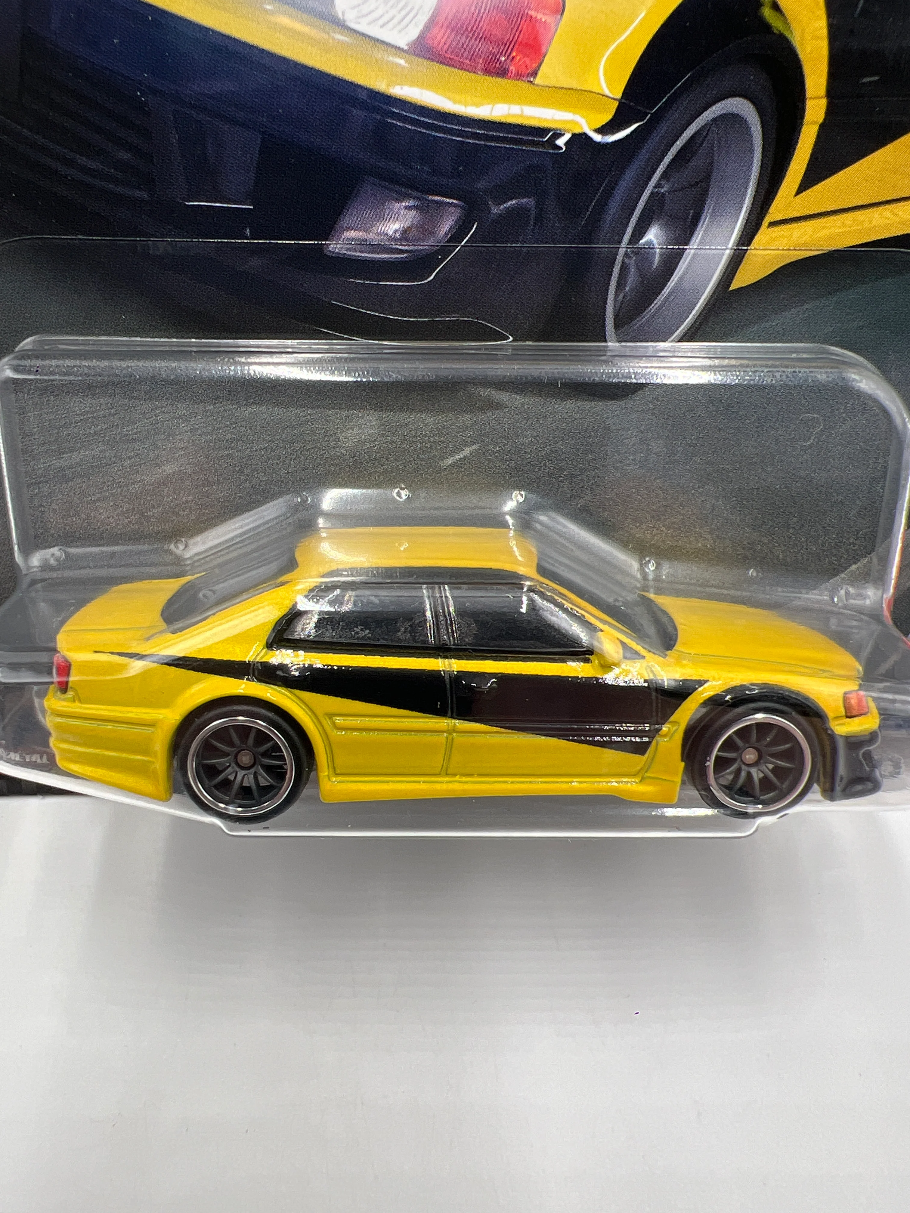 2025 Hot Wheels Premium Fast & Furious #4 Toyota Chaser JZK 100 Yellow/Black 250F - Image 2