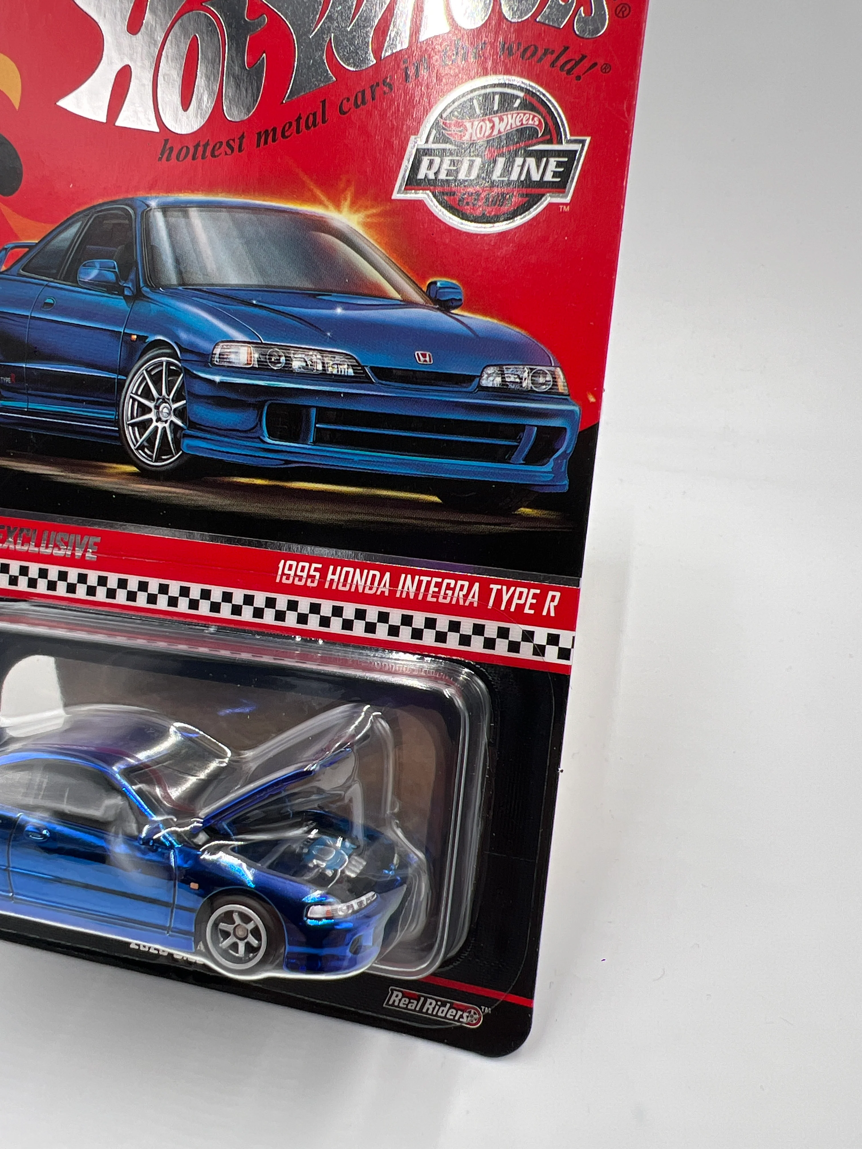 2025 Hot Wheels RLC Club Exclusive 1995 Honda Integra Type R Blue W/Patch & Pin and Protector - Image 5