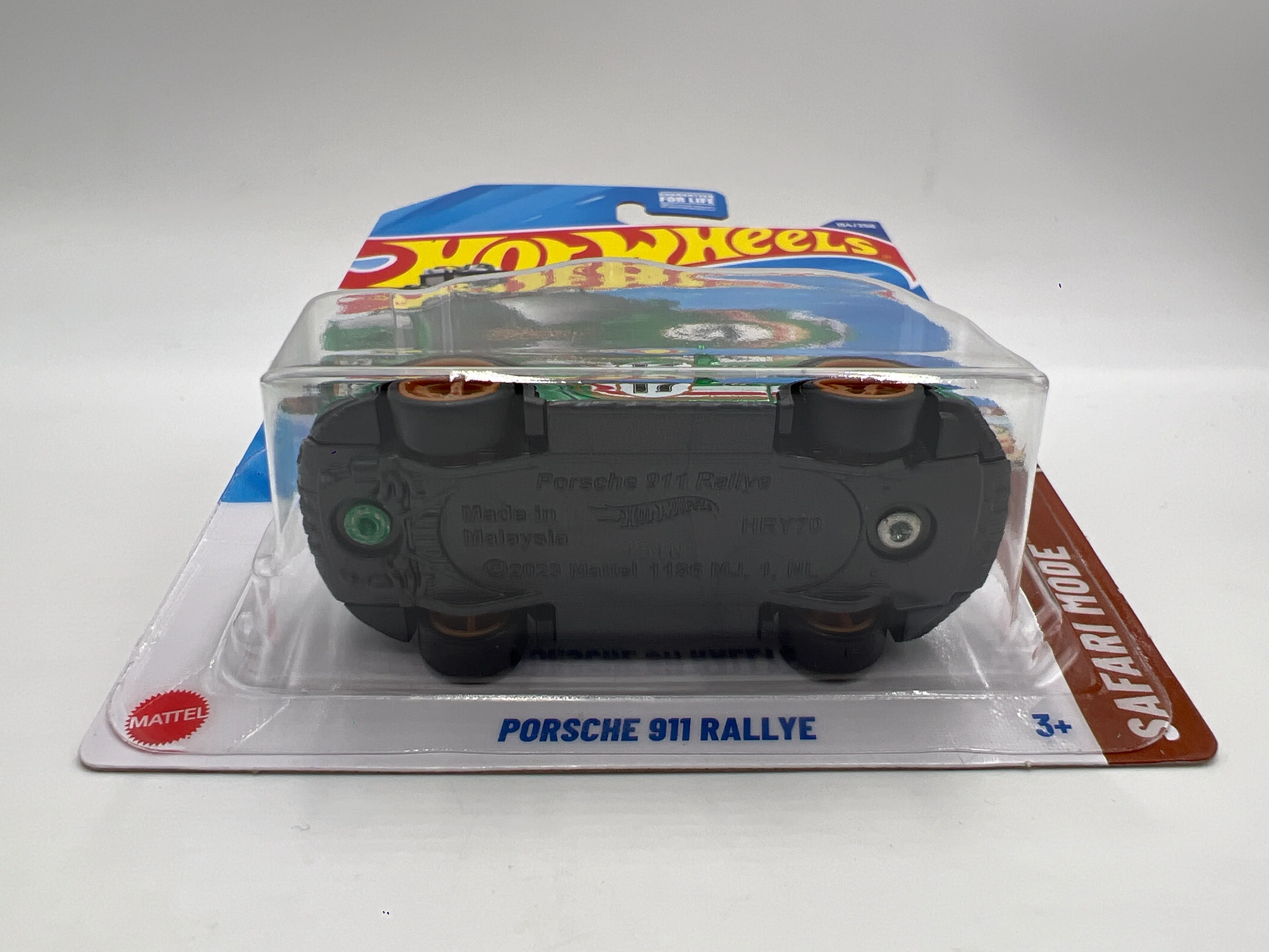 2025 Hot Wheels Super Treasure Hunt #154 Porsche 911 Rallye Green W/Protector - Image 5