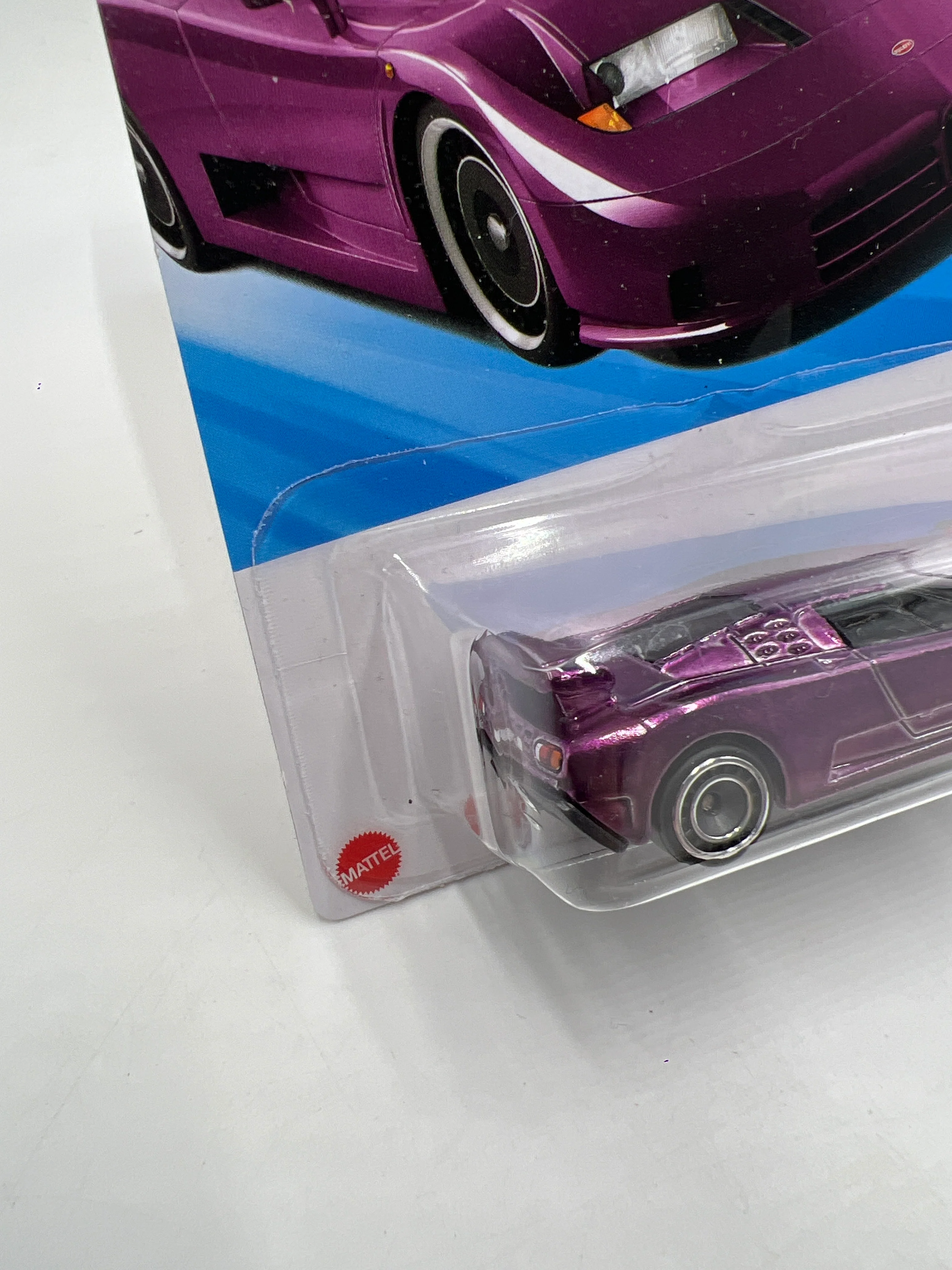 2025 Hot Wheels Super Treasure Hunt #221 94 Bugatti EB110 SS Purple W/Protector - Image 4