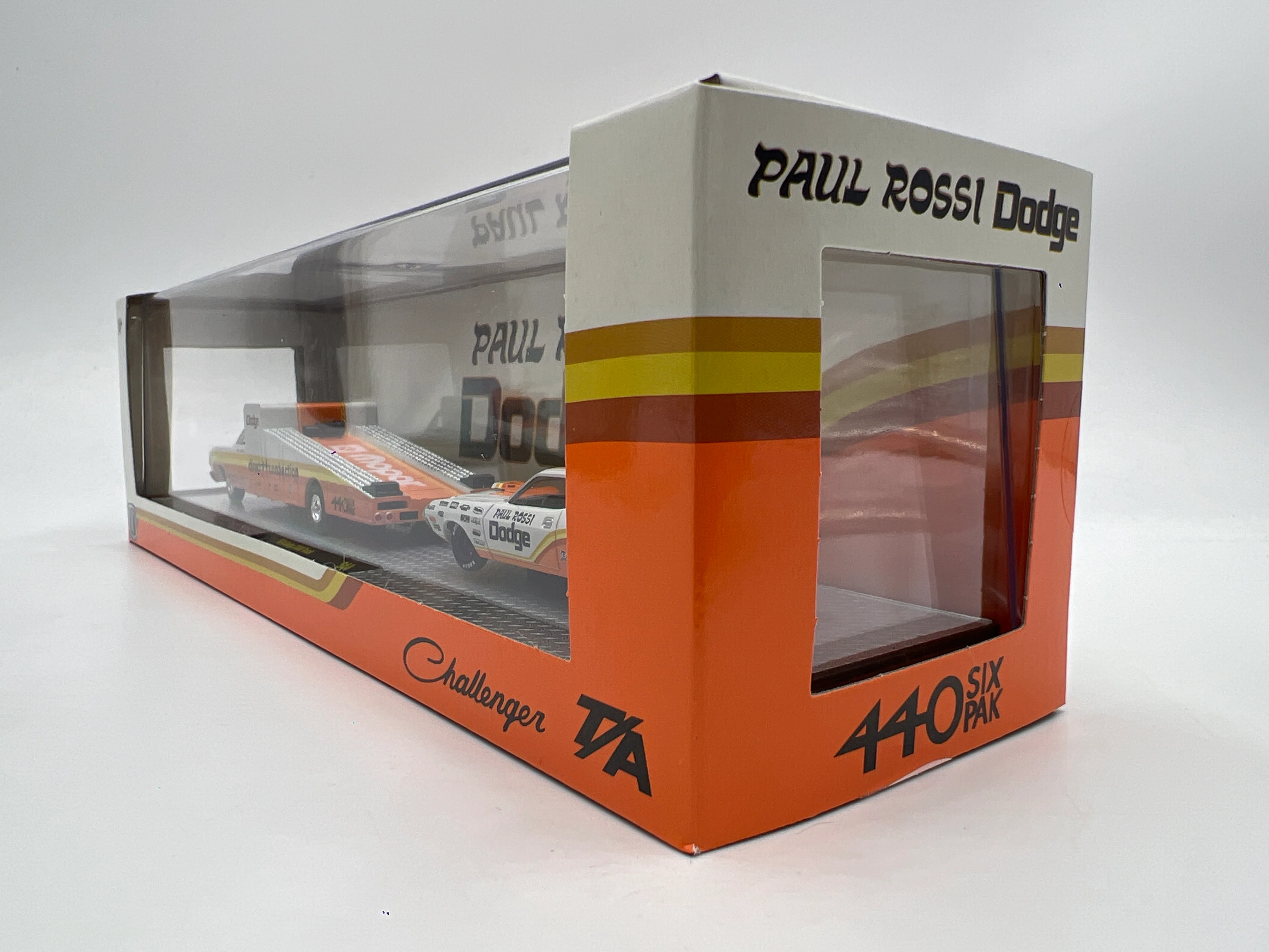 2025 M2 Machines Auto Haulers 1974 Dodge D300 Truck & 1970 Dodge Challenger T/A Paul Rossi S44 - Image 5