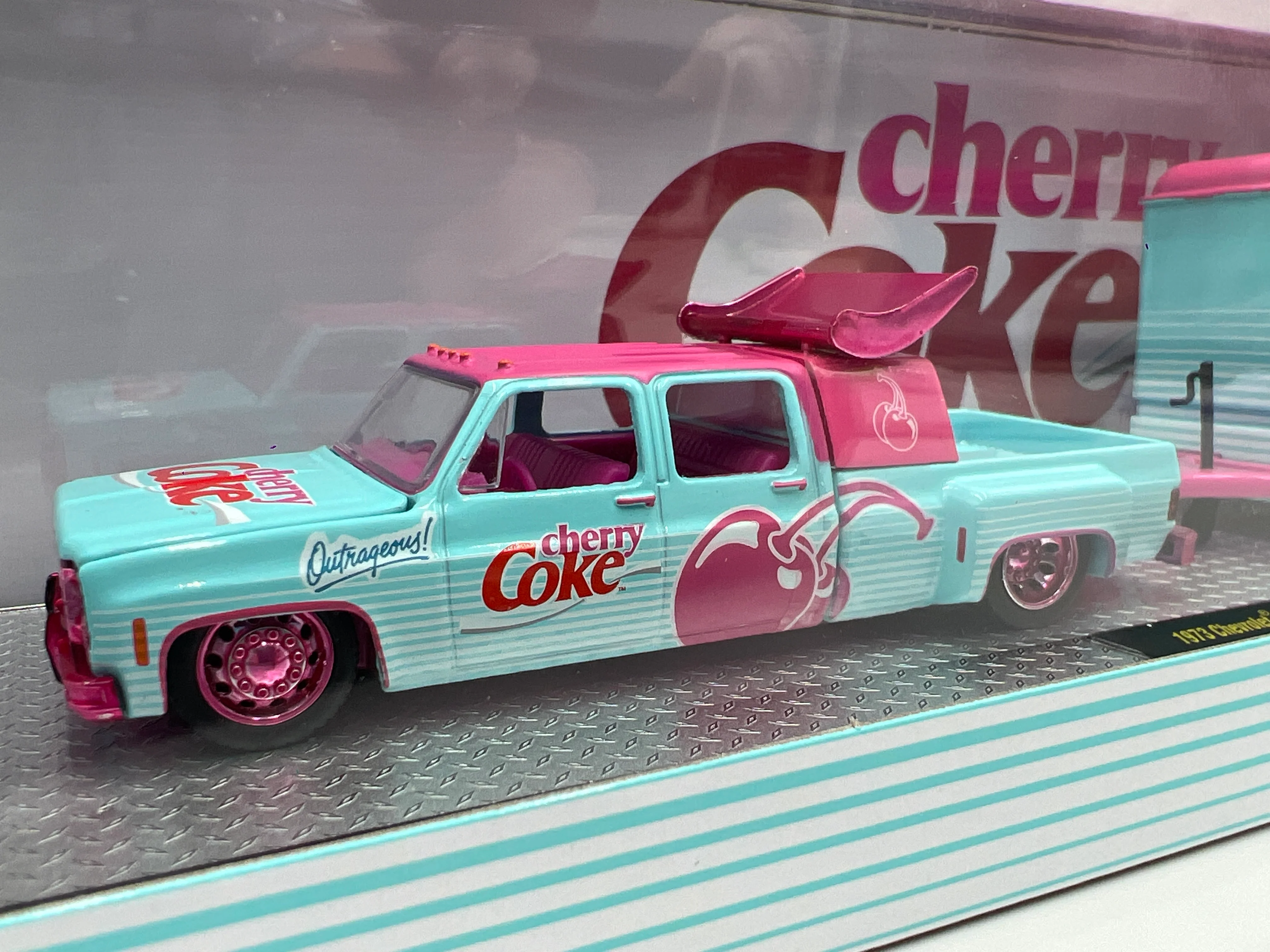 M2 Machines Auto Haulers Cherry Coke CHASE 1973 Chevrolet Cheyenne Super 30 & 1985 Camaro IROC-Z TW40 - Image 2