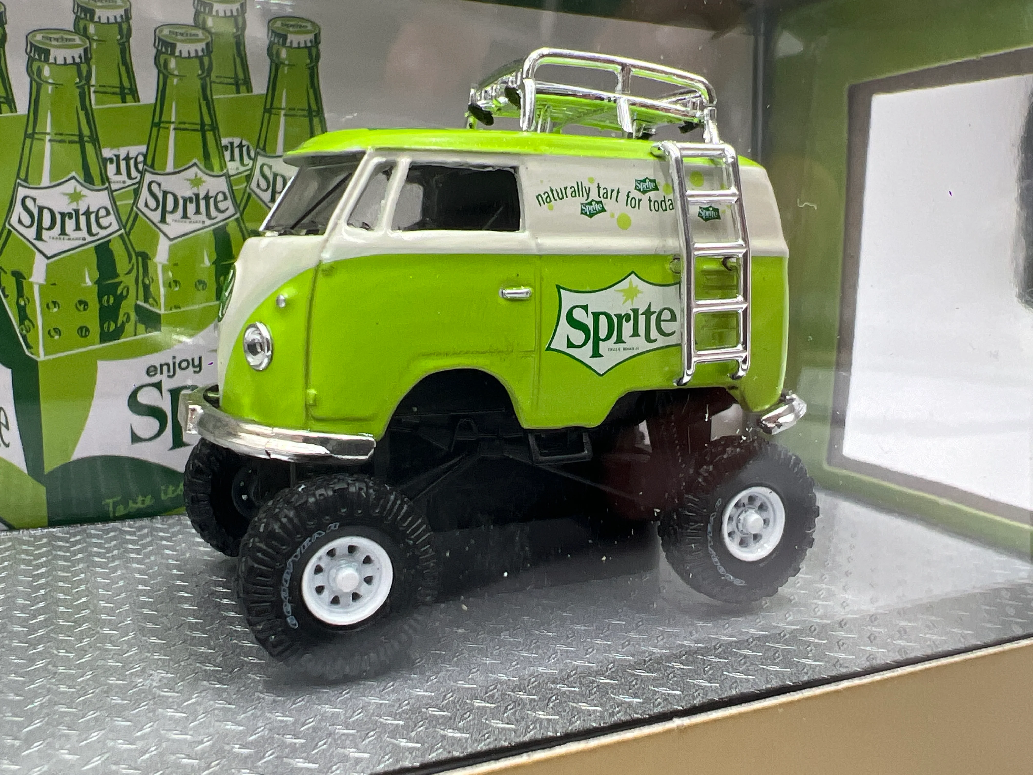 2025 M2 Machines Auto Haulers Coca Cola Sprite 1960 VW Delivery Van/Type 2 Pickup/4x4 Delivery Van TW39 - Image 4