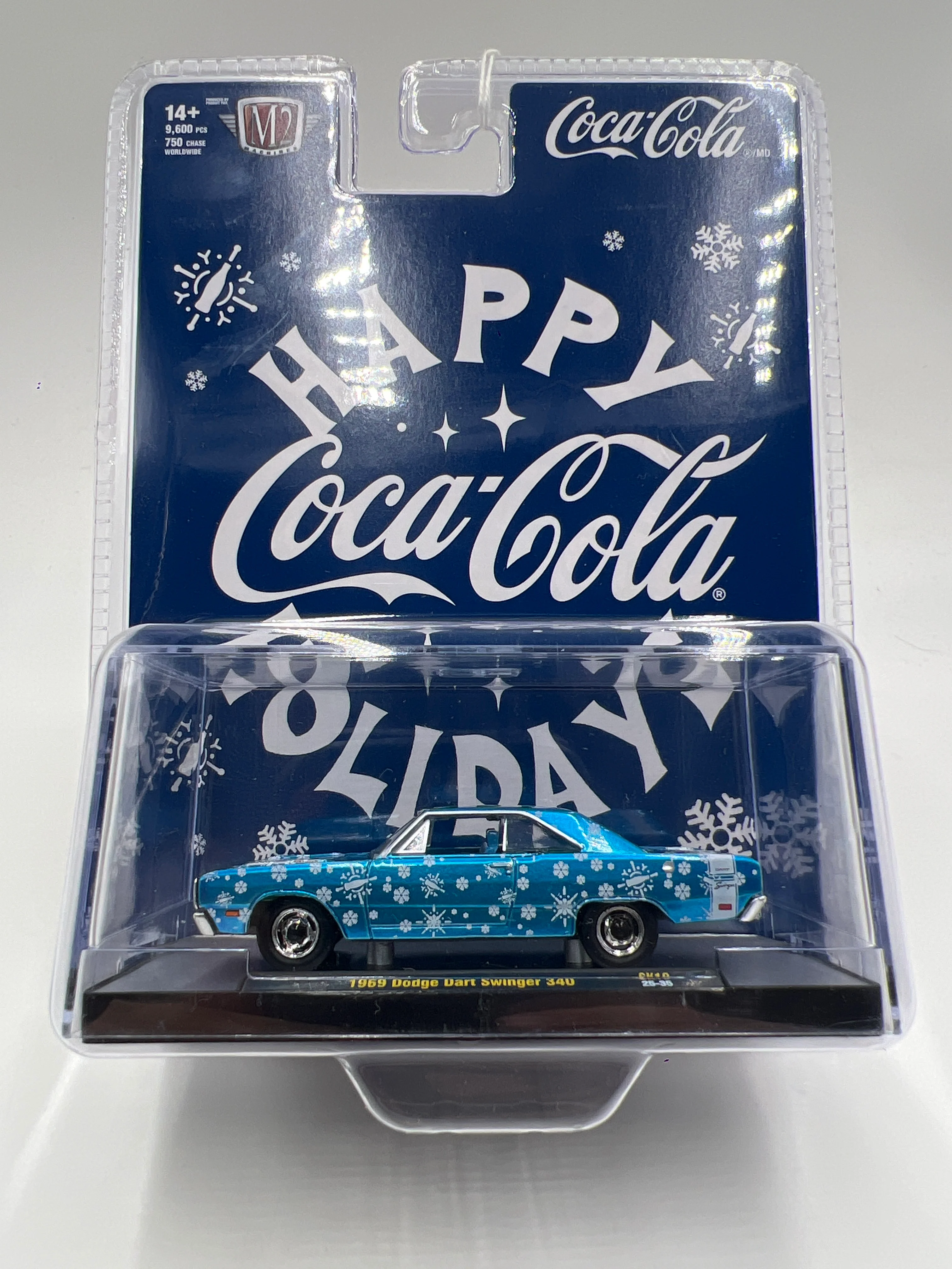 2025 M2 Machines Coca Cola Holidays 1969 Dodge Dart Swinger 340 Blue SK10 194E