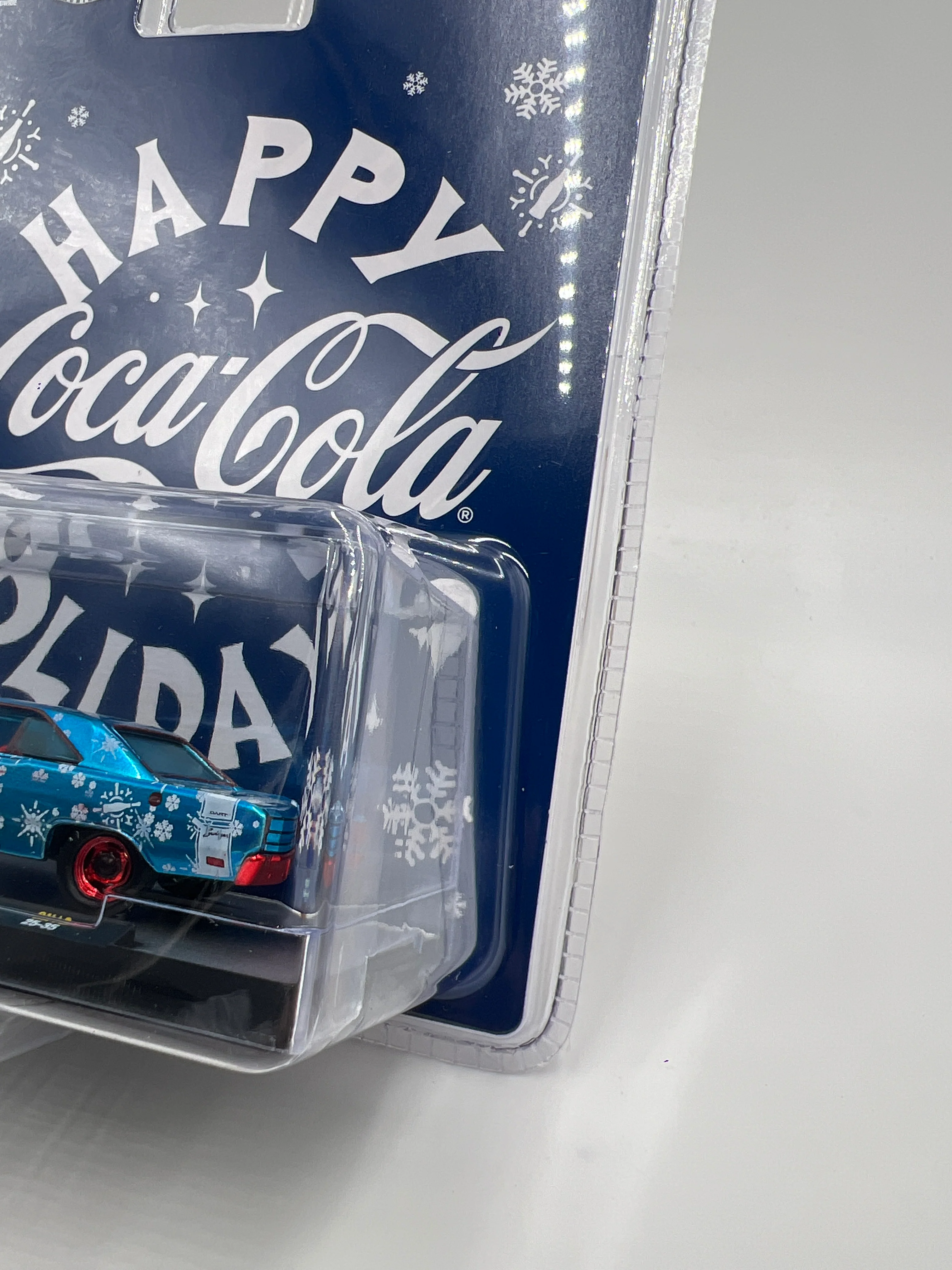 2025 M2 Machines Coca Cola Holidays CHASE 1969 Dodge Dart Swinger 340 Blue SK10 - Image 3