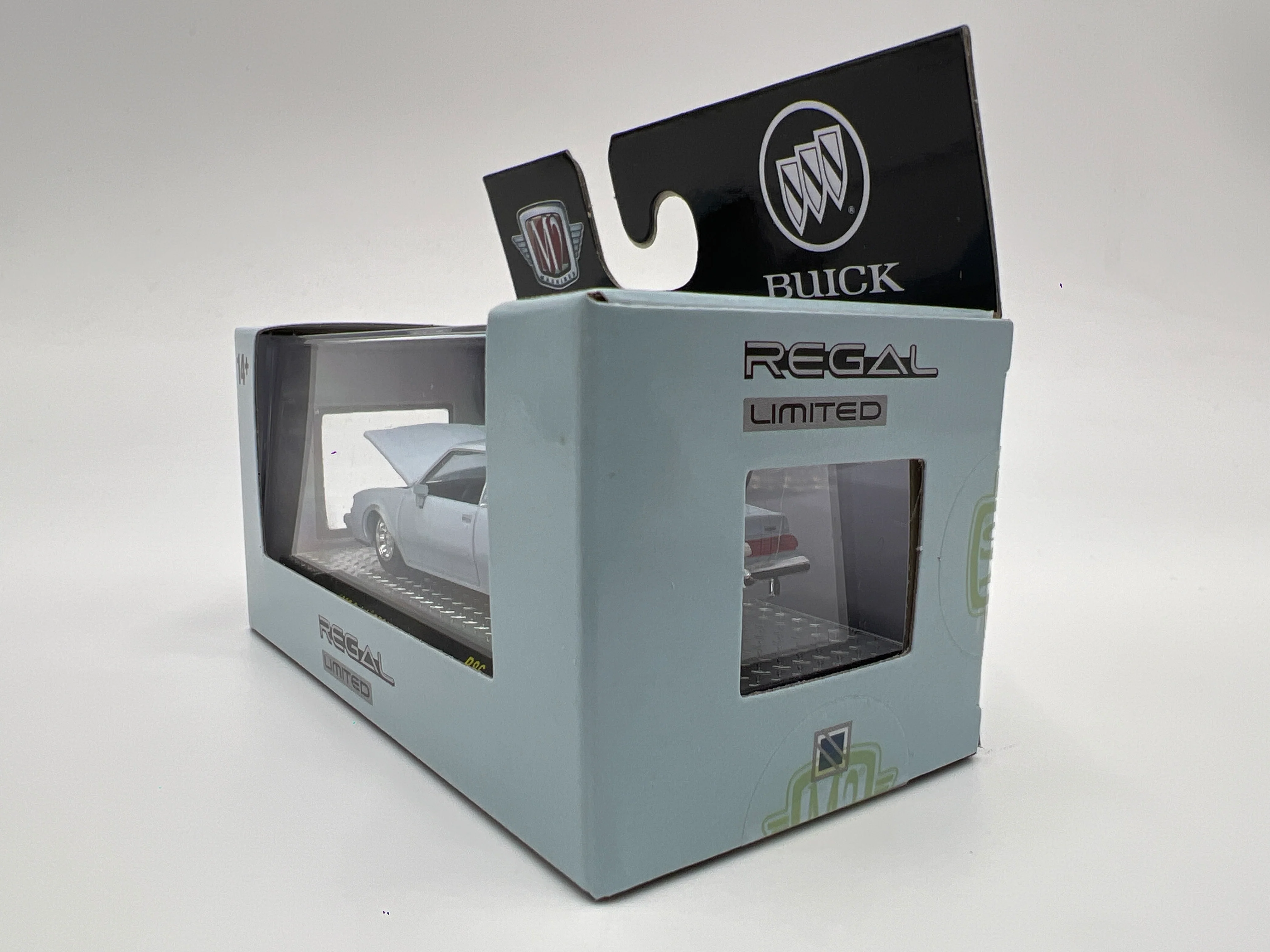 2025 M2 Machines Detroit Muscle 1987 Buick Regal Limited Light Blue R86 - Image 5