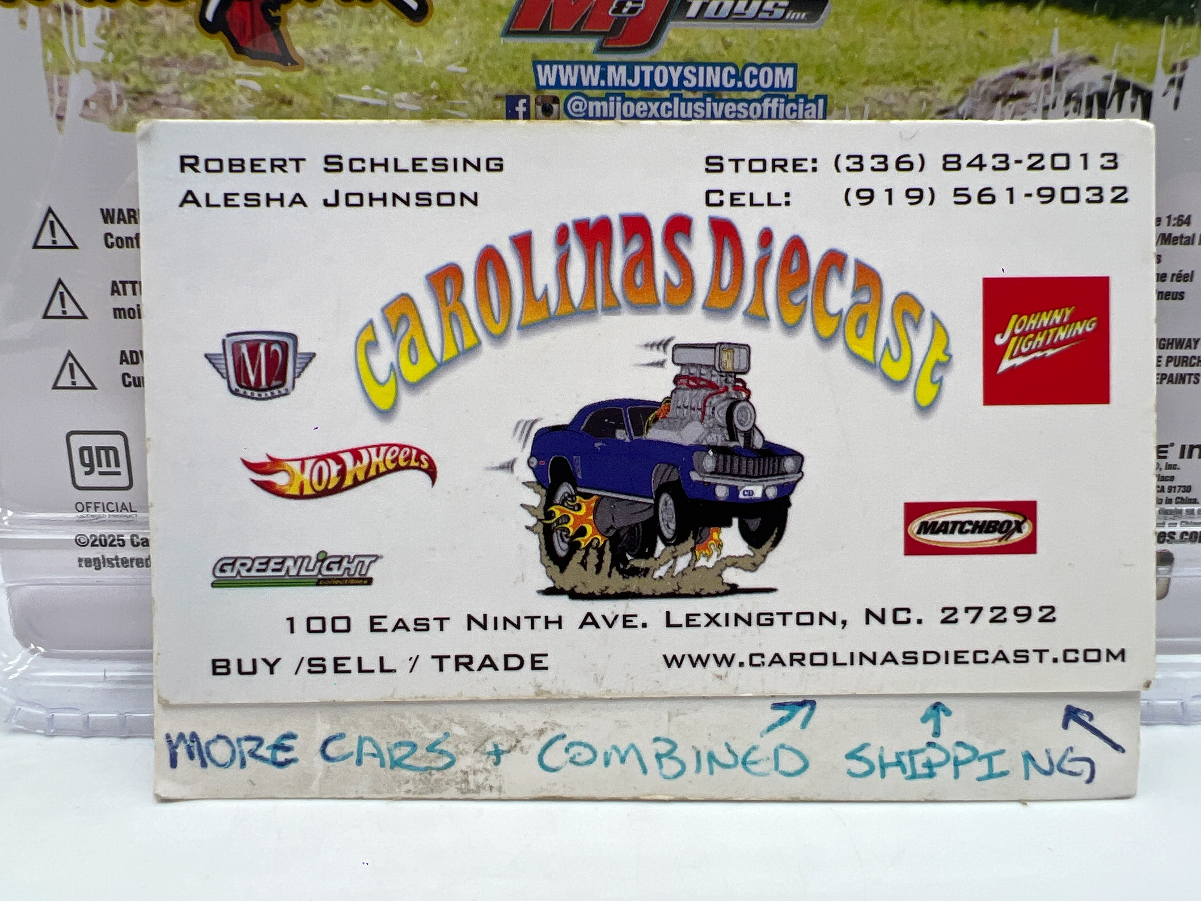 2025 M2 Machines Mijo Exclusives CHASE C10s In The Park 1977 Chevrolet Cheyenne 10 Blue MJS87 - Image 7