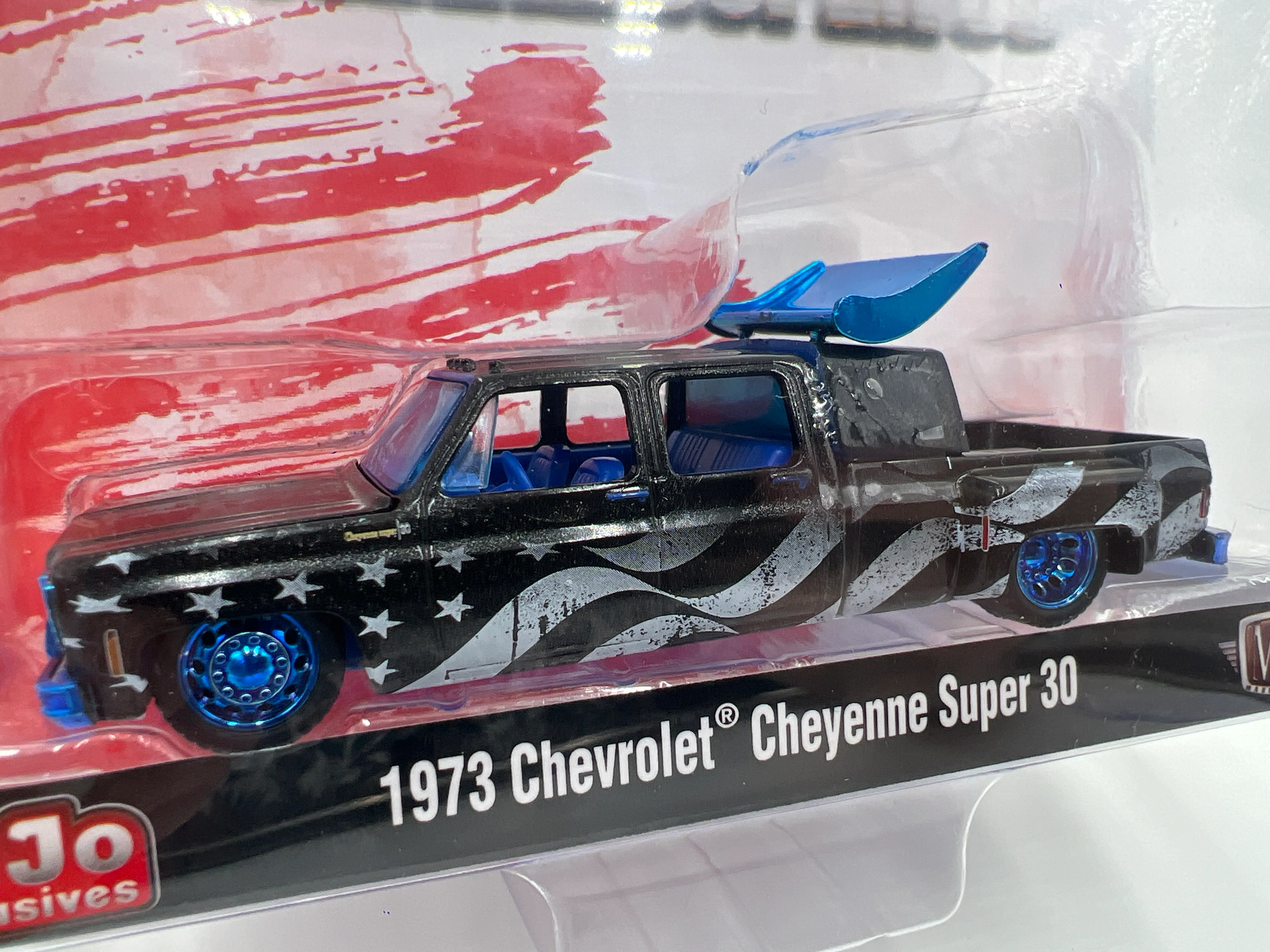 2025 M2 Machines Mijo Exclusives Stars & Stripes CHASE 1973 Chevrolet Cheyenne Super 30 Black - Image 2