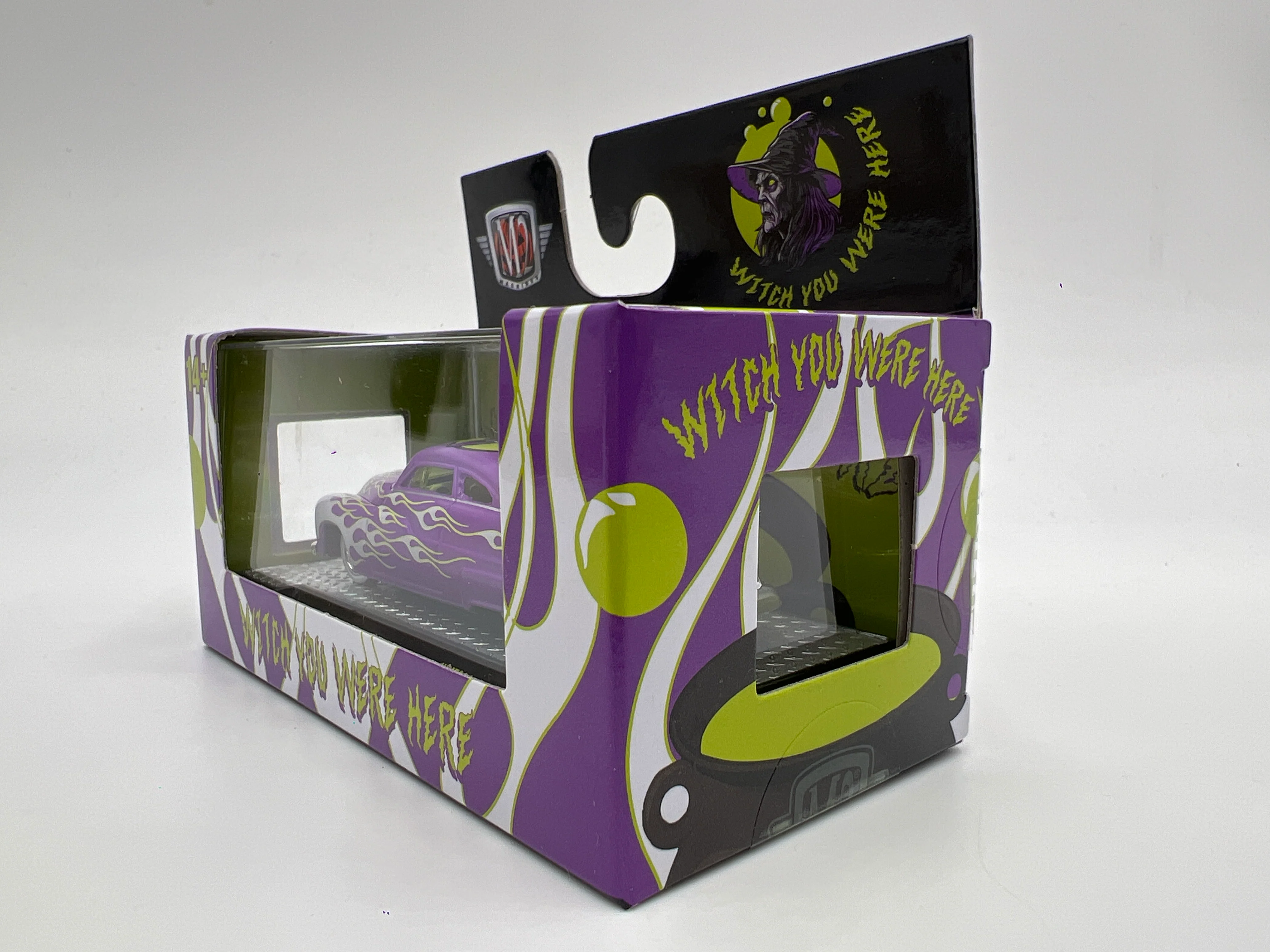 2025 M2 Machines Walmart Exclusive Halloween Witch You Were Here 1949 Mercury Custom Purple WMTS21 - Image 4