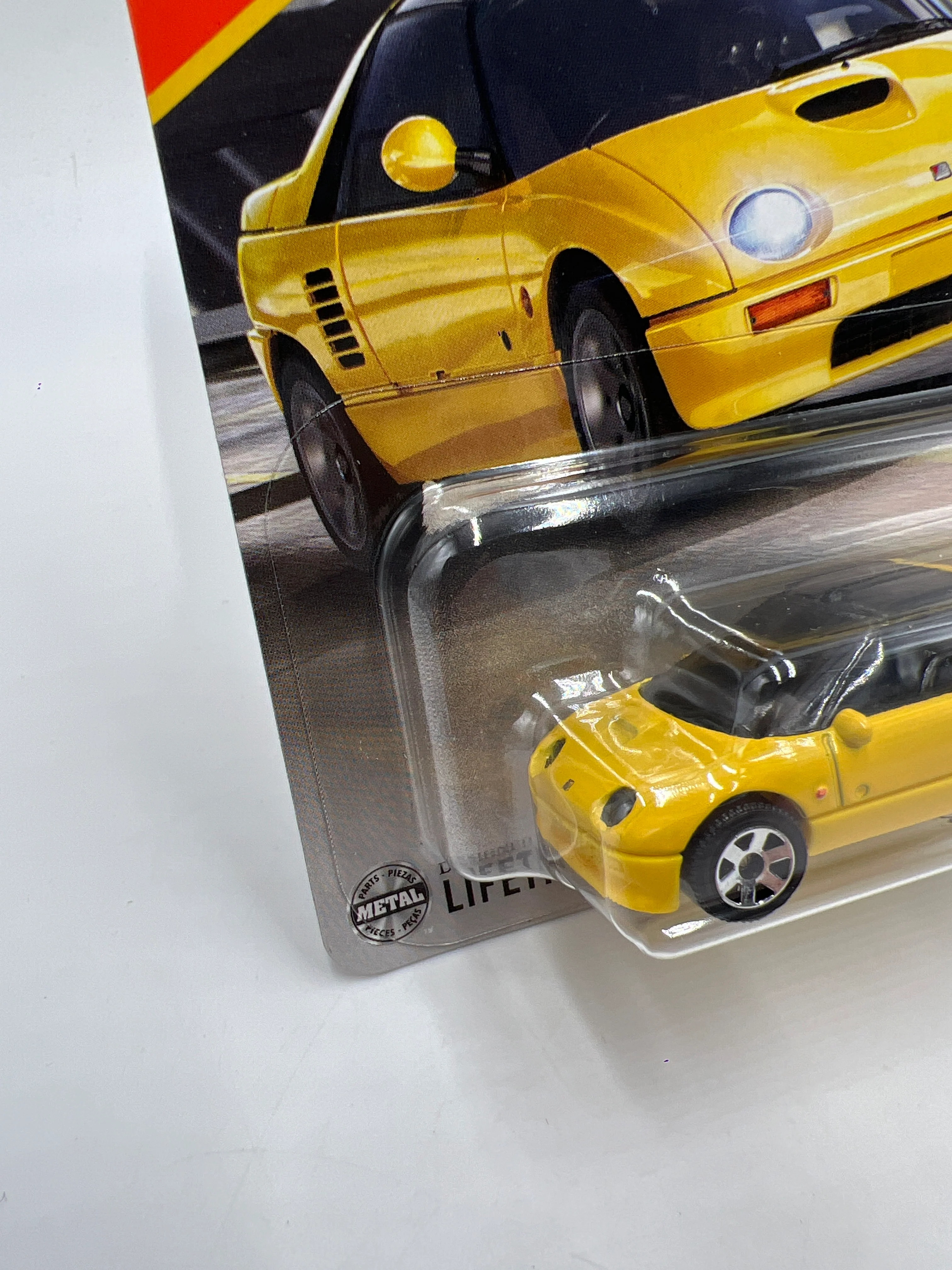 2025 Matchbox #79 1992 Mazda Autozam AZ-1 Yellow 215F - Image 4